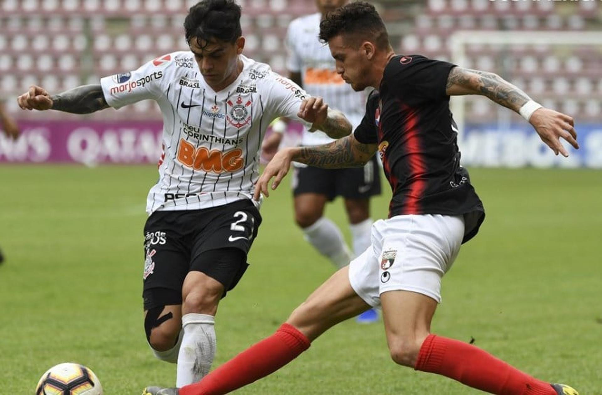 O Corinthians voltou a vencer o Deportivo Lara por 2 a 0, desta vez na Venezuela, e está nas oitavas da Sul-Americana. O lateral Fagner voltou a ser destaque da equipe. Ele deu assistência para o gol de Sornoza e foi bastante acionado em campo (notas por Fernanda Teixeira)&nbsp;