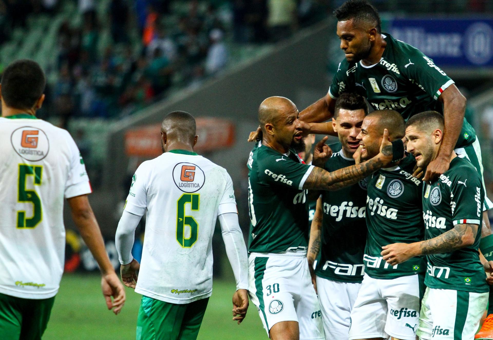 Confira a seguir a galeria especial do LANCE! com imagens da vitória do Palmeiras sobre o Sampaio Corrêa nesta quinta-feira