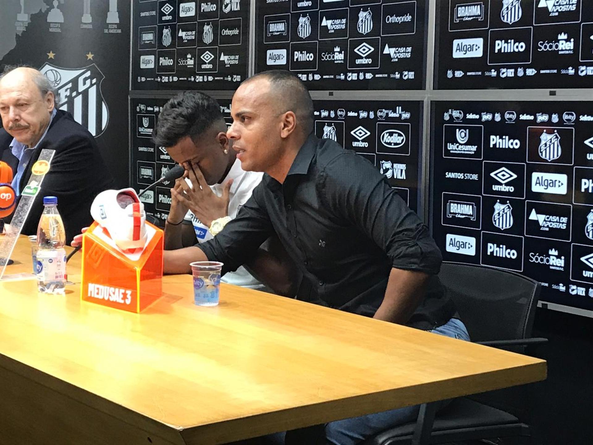 Rodrygo se emocionou em sua despedida