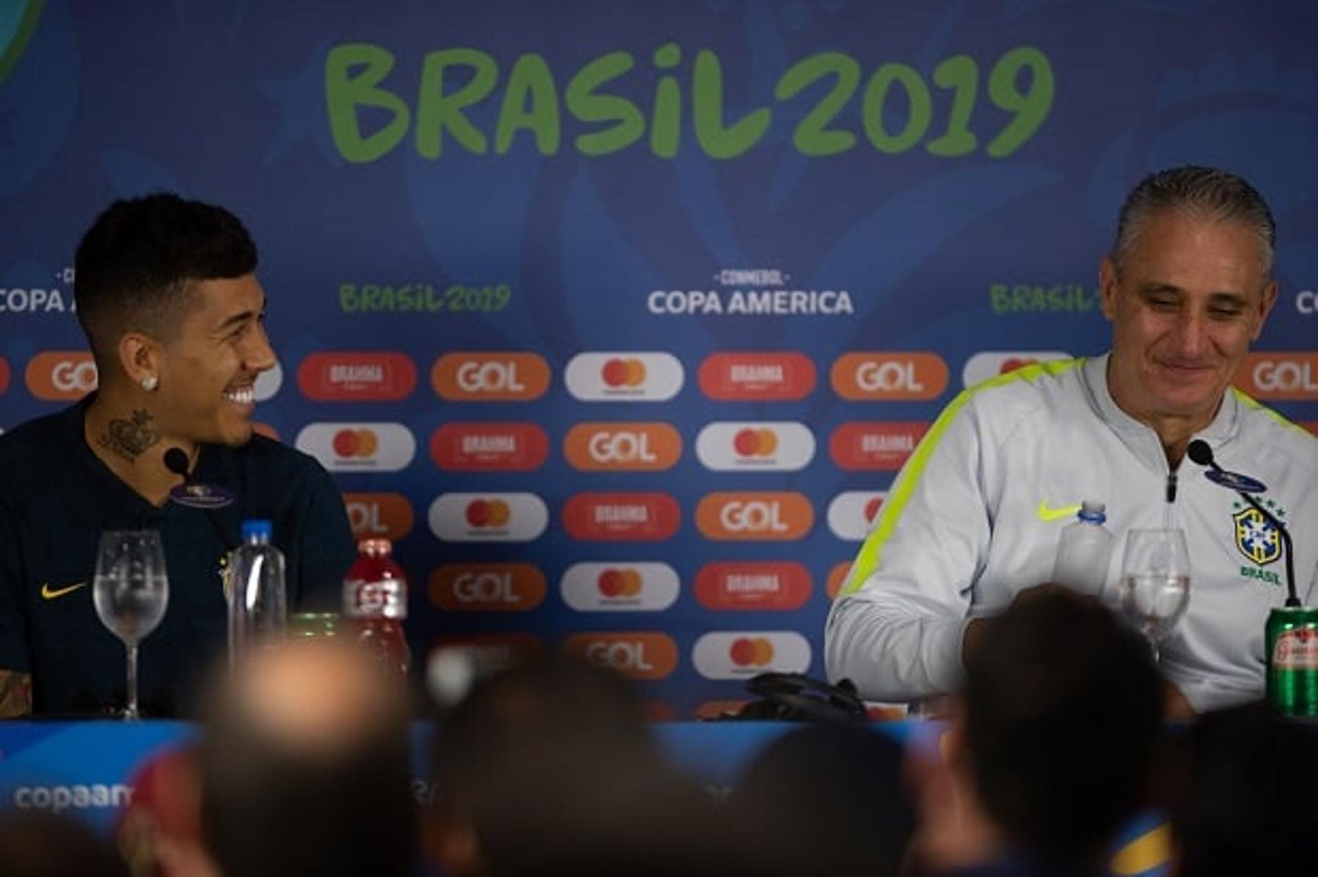 Roberto Firmino e Tite