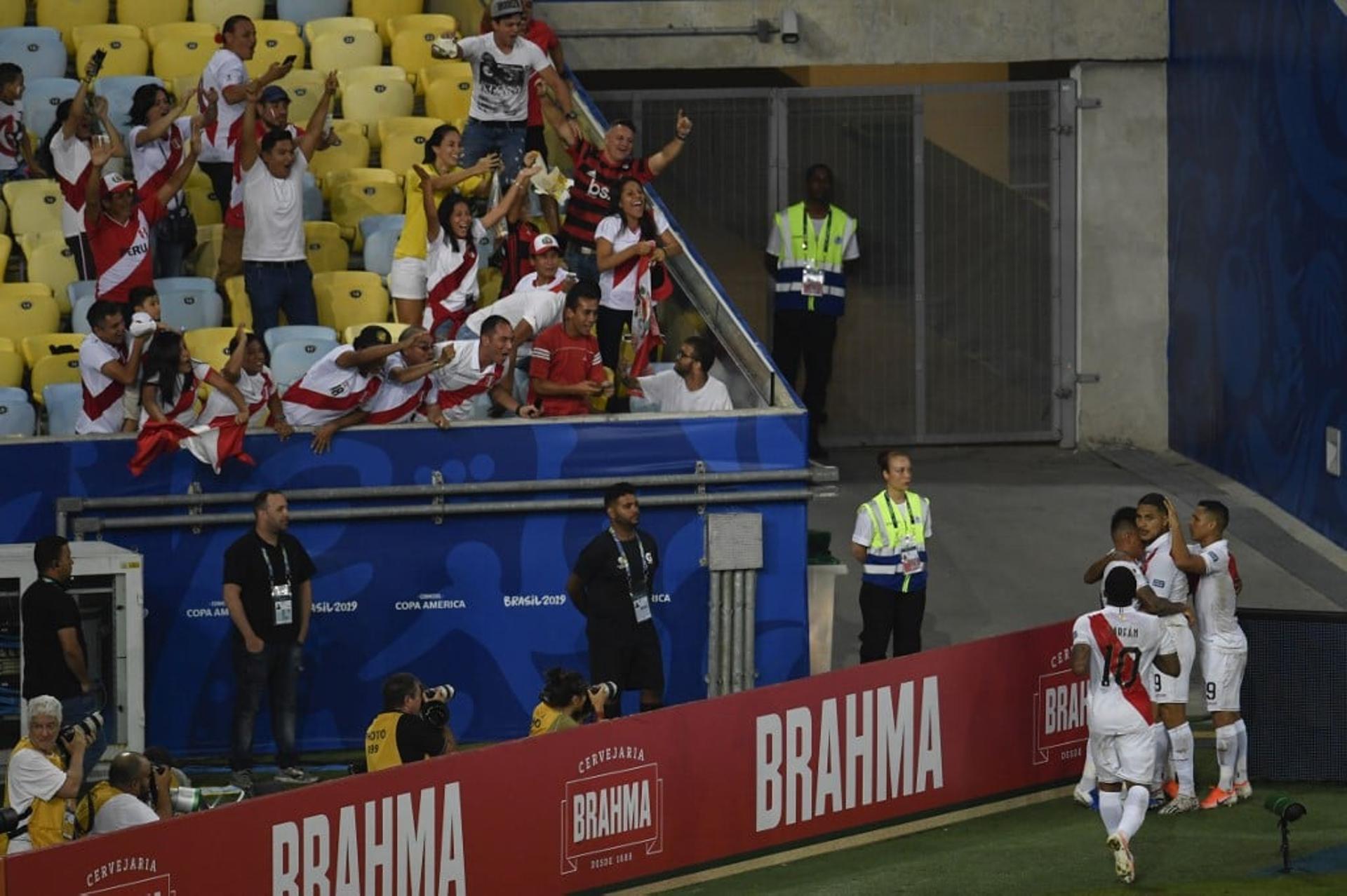 Bolívia x Peru - Torcida