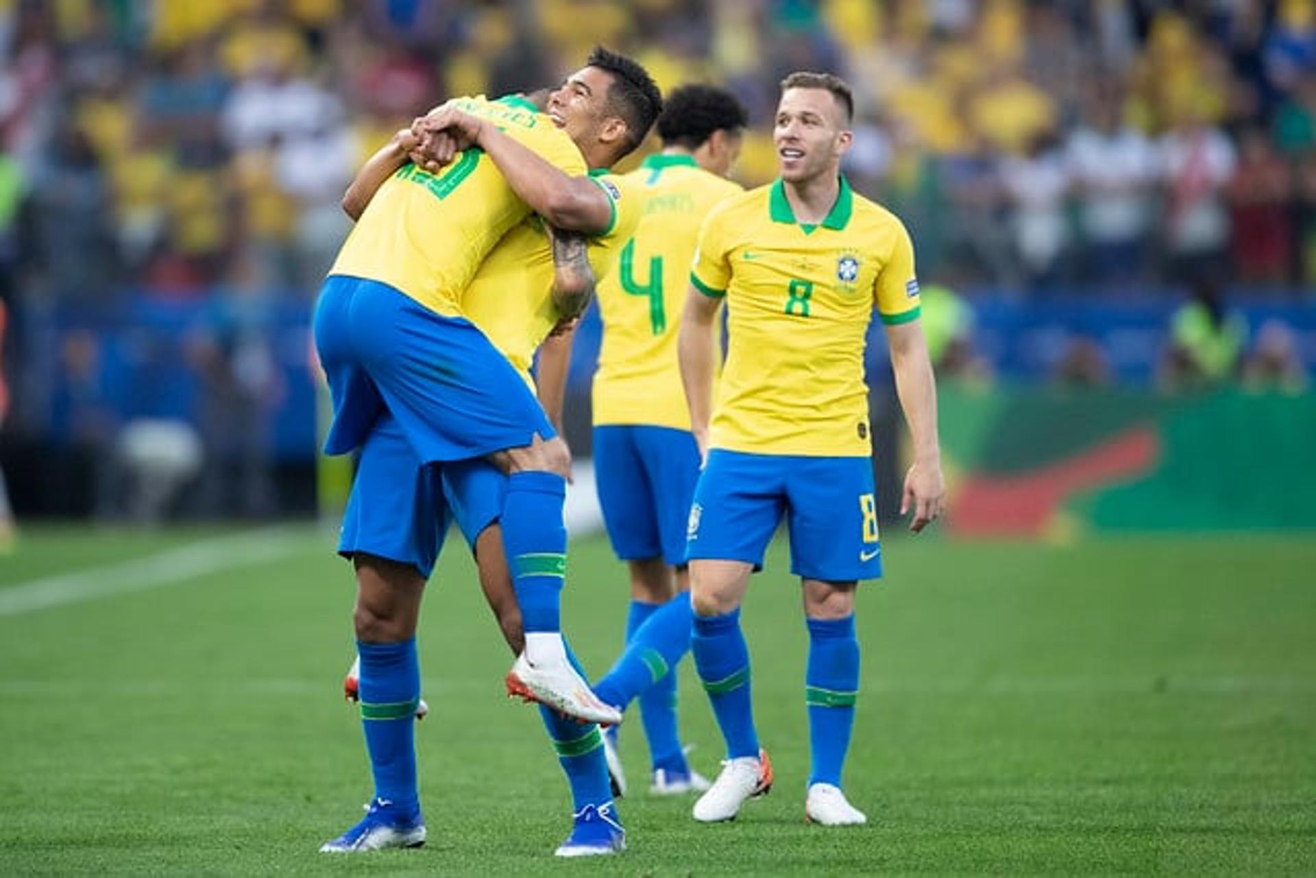 Brasil x Peru - Gol Casemiro