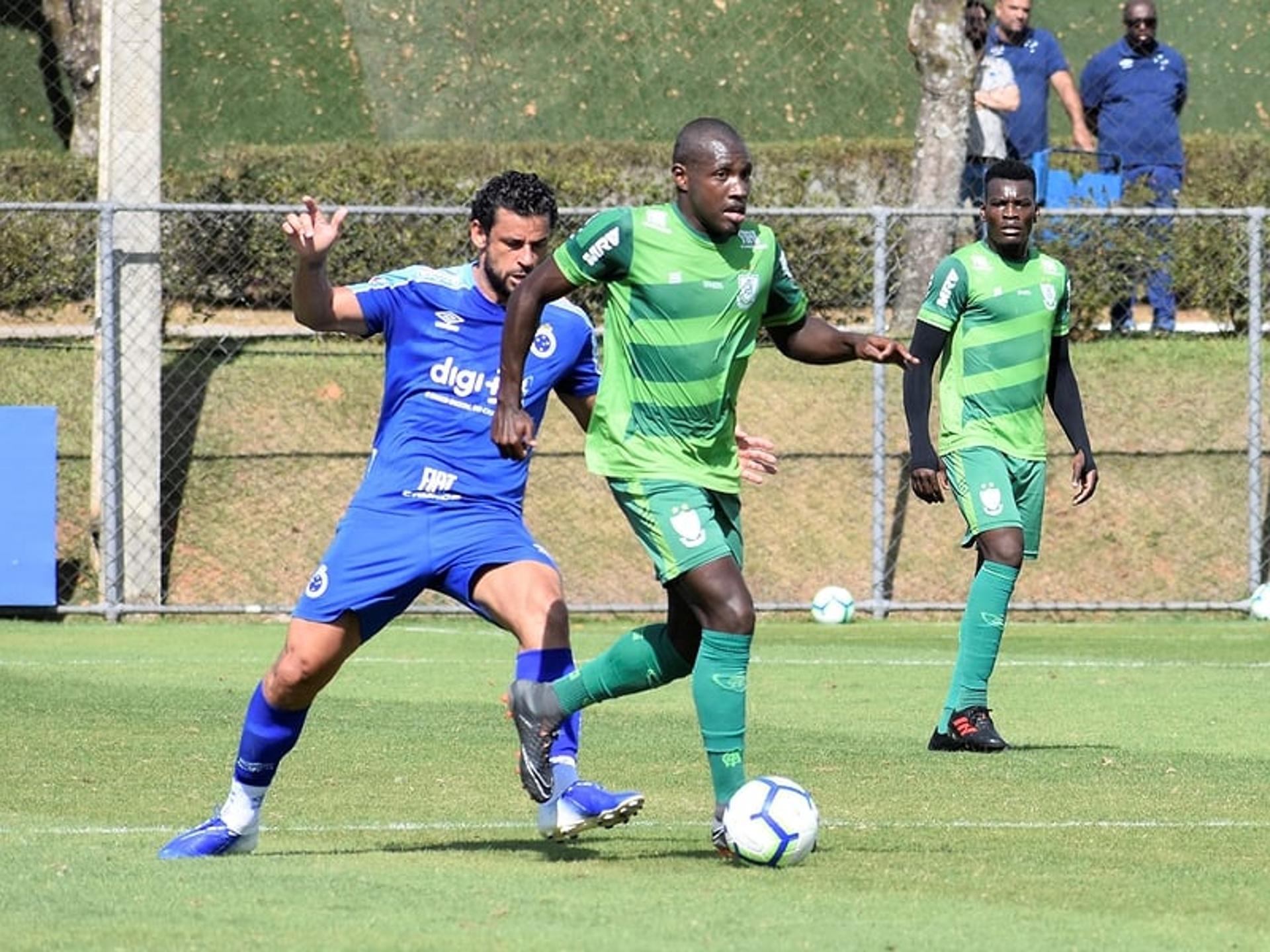 O Coelho superou a Raposa no jogo-treino na manhã desta segunda-feira