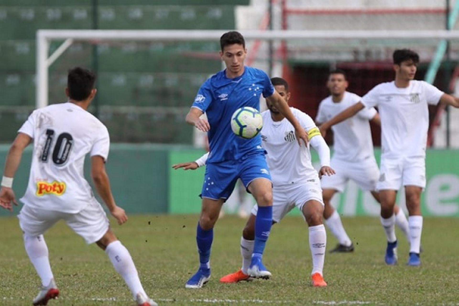 A Raposa conseguiu sua segunda vitória seguida no Brasileiro sub-20