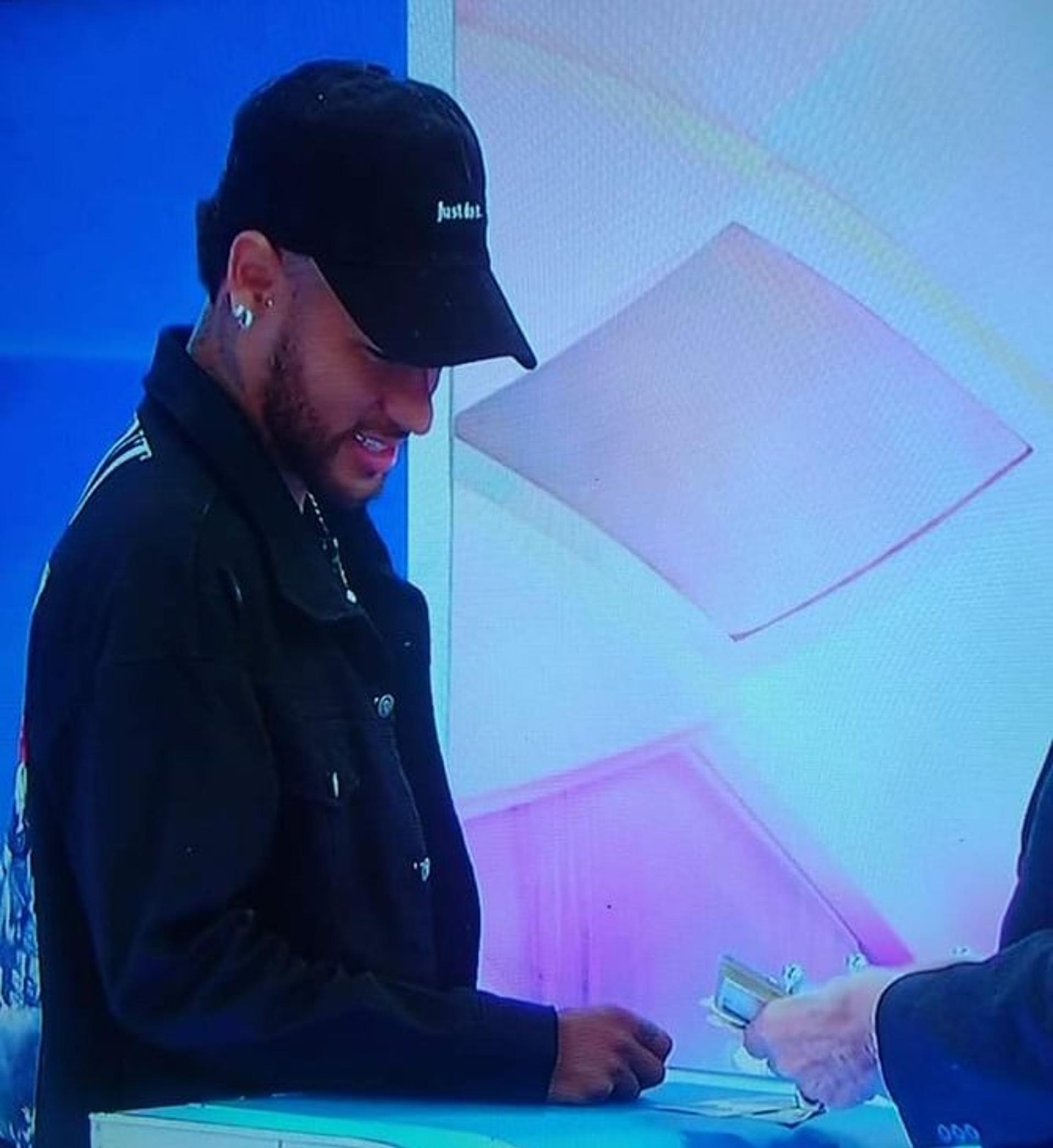 Neymar no Programa Sílvio Santos