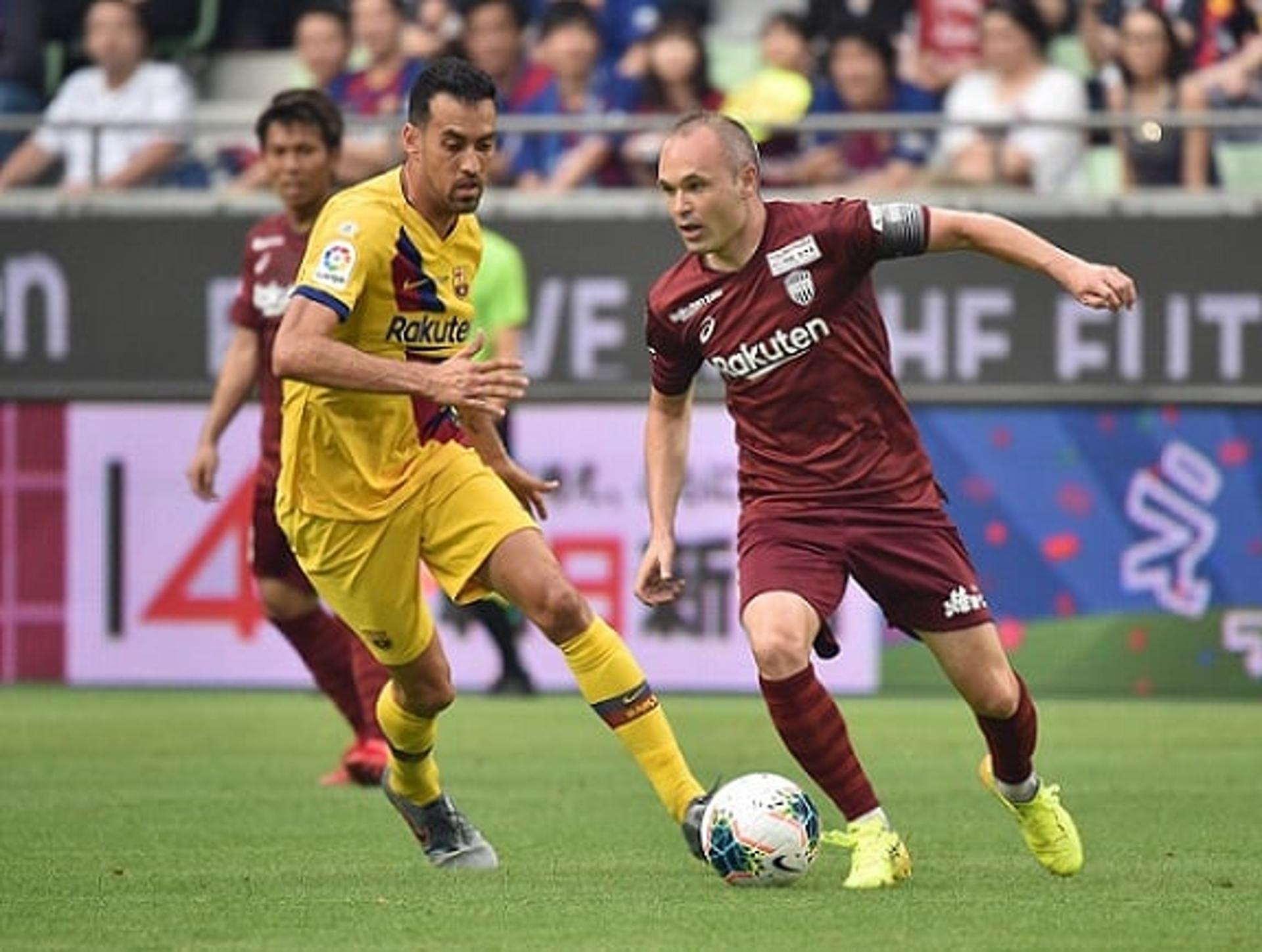 Iniesta - Vissel Kobe x Barcelona