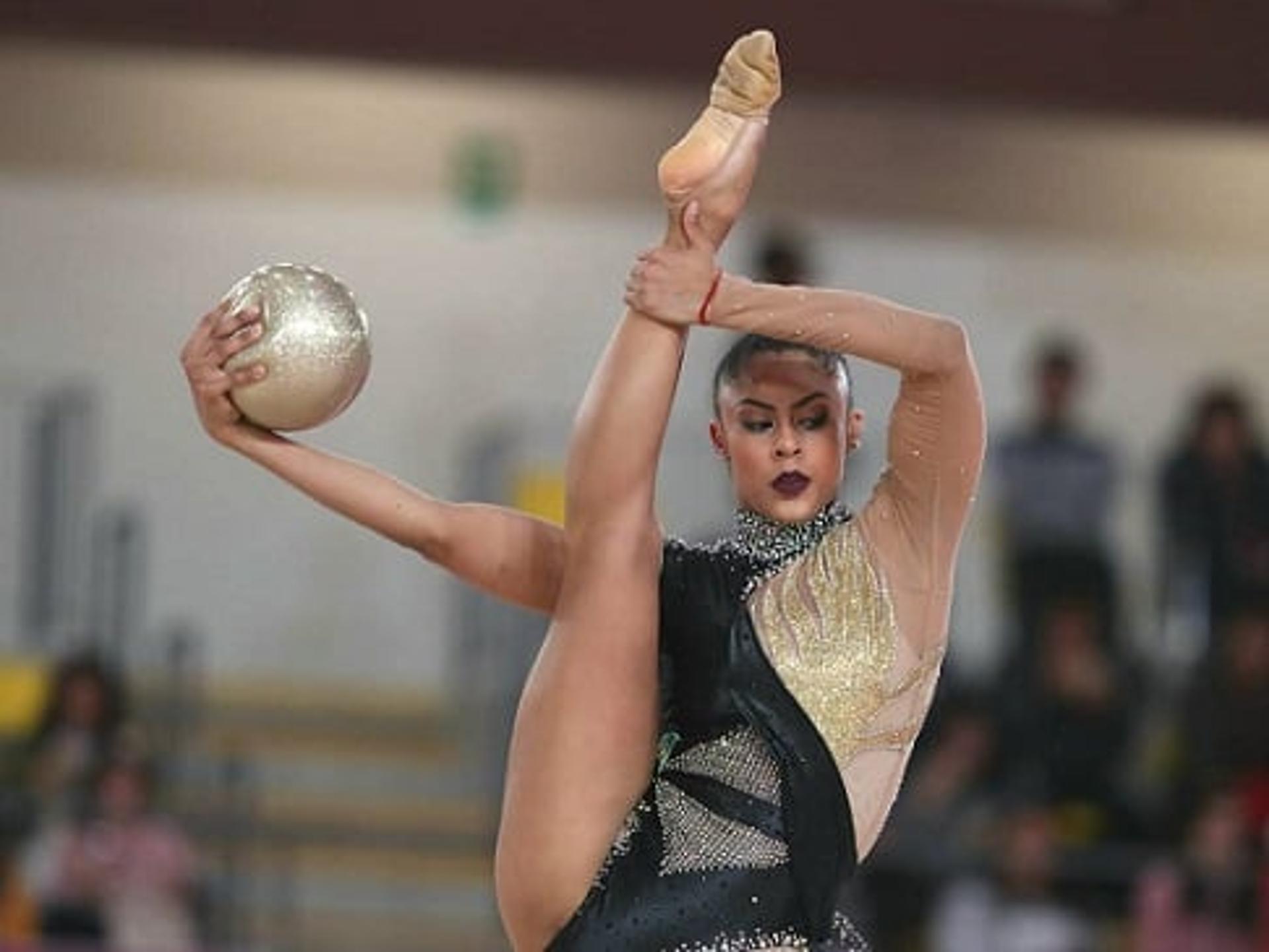 Bárbara Domingos Ginástica Rítmica