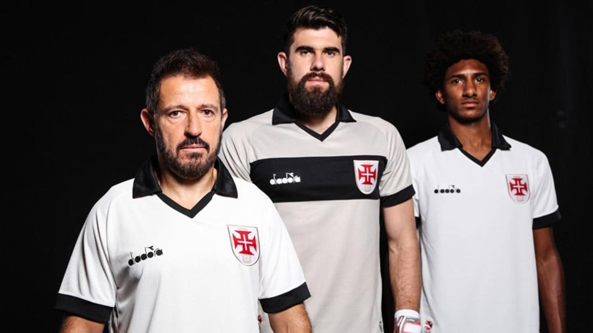 Vasco apresenta terceiro uniforme