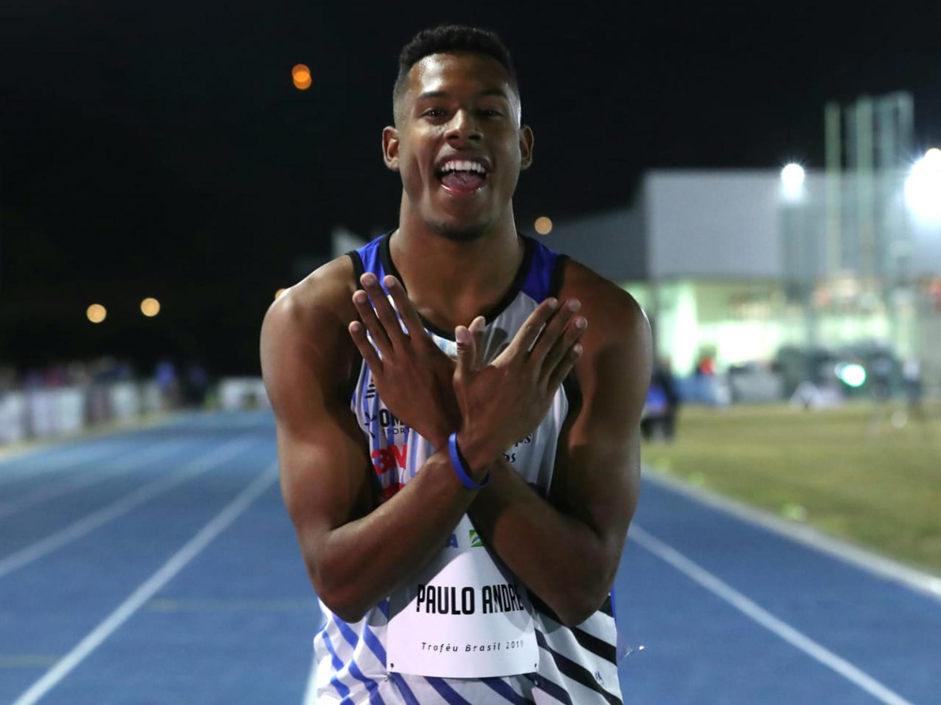 Paulo André comemora a vitória nos 100 m do Troféu Brasil, quando baixou a marca dos 10 segundos, mas com vento acima do limte (Crédito: Ricardo Bufolin / Panamerica Press / ECP)