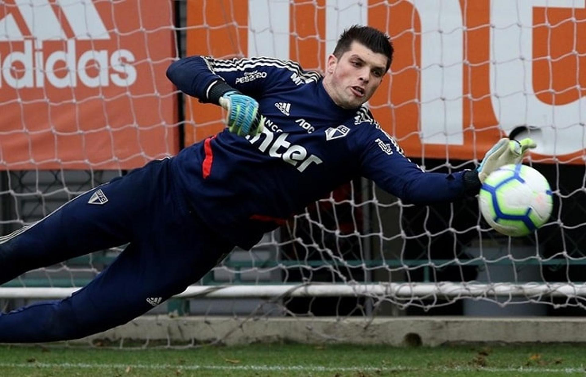 Tiago Volpi - Treino São Paulo