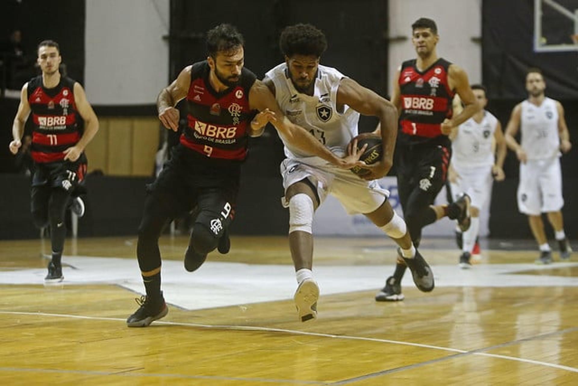 Botafogo x Flamengo - Basquete