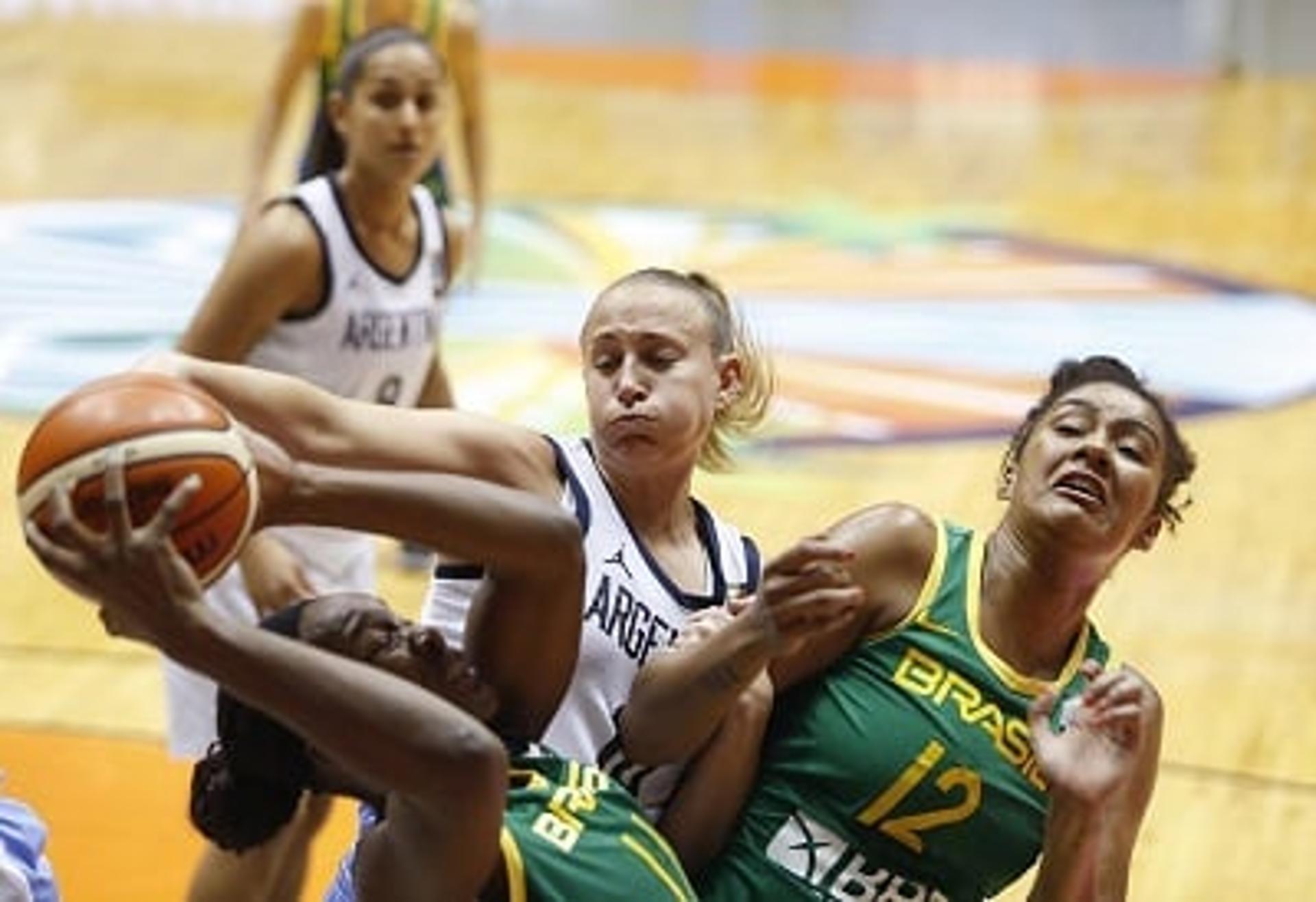 Brasil x Argentina na Copa América (Foto: Divulgação/Fiba)