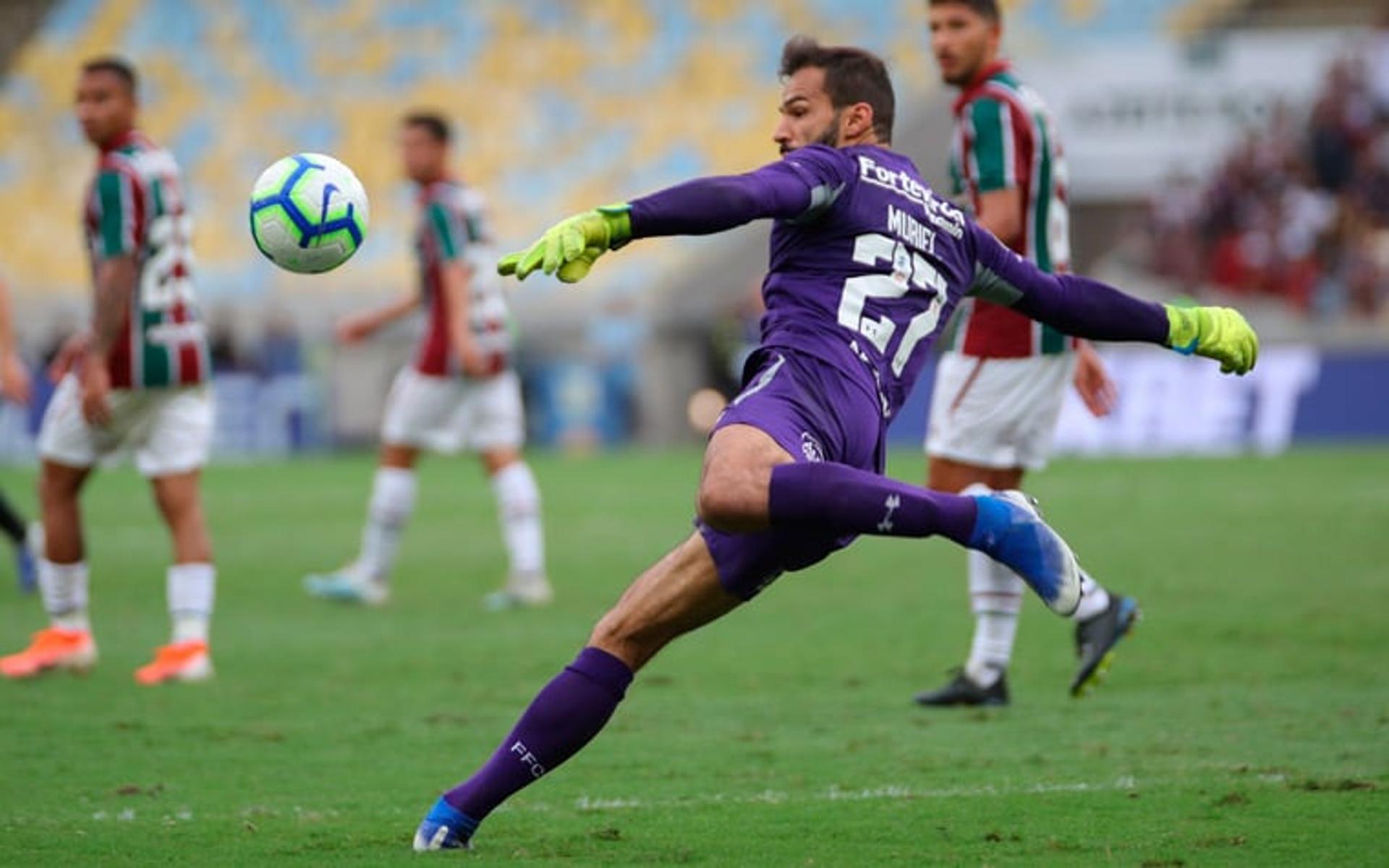 Após semana turbulenta, que começou com o atrito entre Oswaldo e Ganso, passou pela demissão do treinador e terminou com a invasão no CT, o Fluminense entrou em campo diante do Grêmio e conquistou uma importante vitória. Destaque para Muriel, que fez defesas difíceis e garantiu a vitória do Flu. Veja as notas a seguir por Venê Casagrande (centraldejogos@lancenet.com.br)