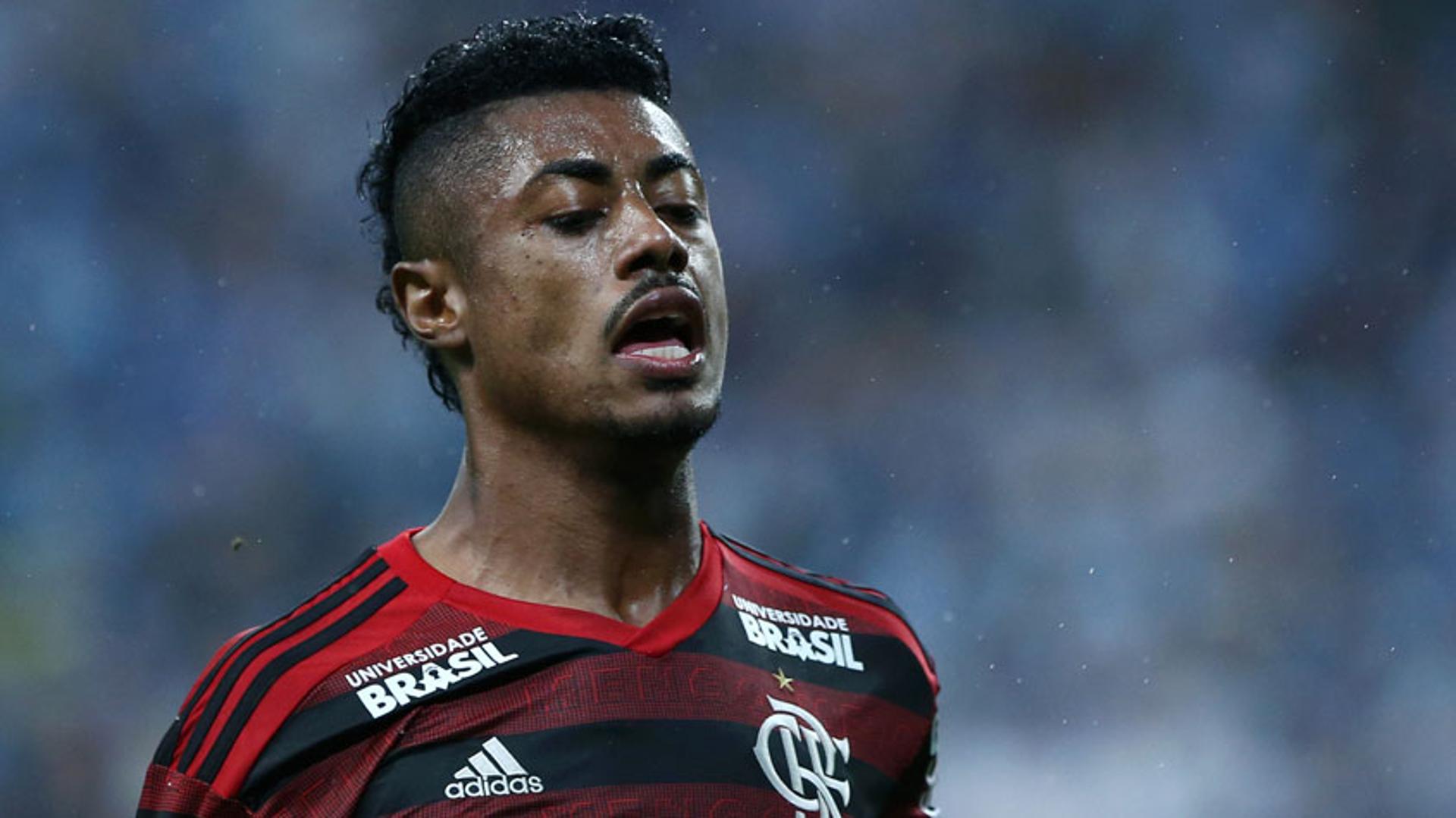 O Flamengo teve três gols anulados, mas viu Bruno Henrique garantiu a bola na rede do Rubro-Negro no primeiro jogo da semifinal da Libertadores. O atacante foi o destaque do time da Gávea no empate em 1 a 1 com o Grêmio. A decisão ficou para o Maracanã. Confira as notas na análise de João Vitor Castanheira (joaovitor@lancenet.com.br):