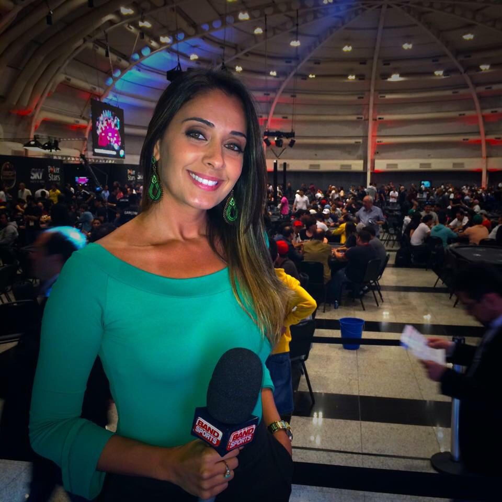 Mirelle Moschelli, apresentadora do Poker Night