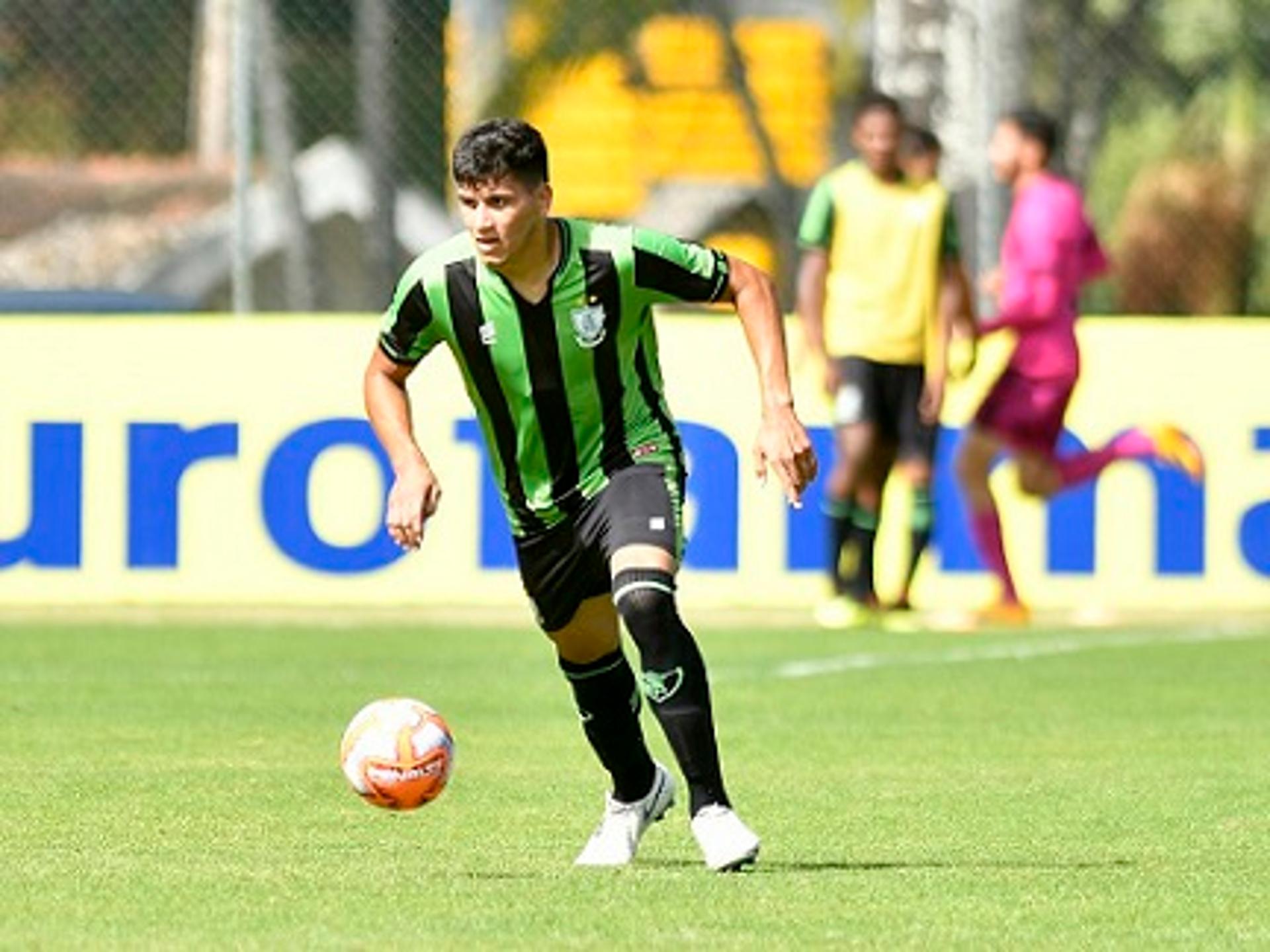 O América-MG começou bem o Brasileiro sub-20, mas não conseguiu manter  a performance para conseguir a classificação à outra fase