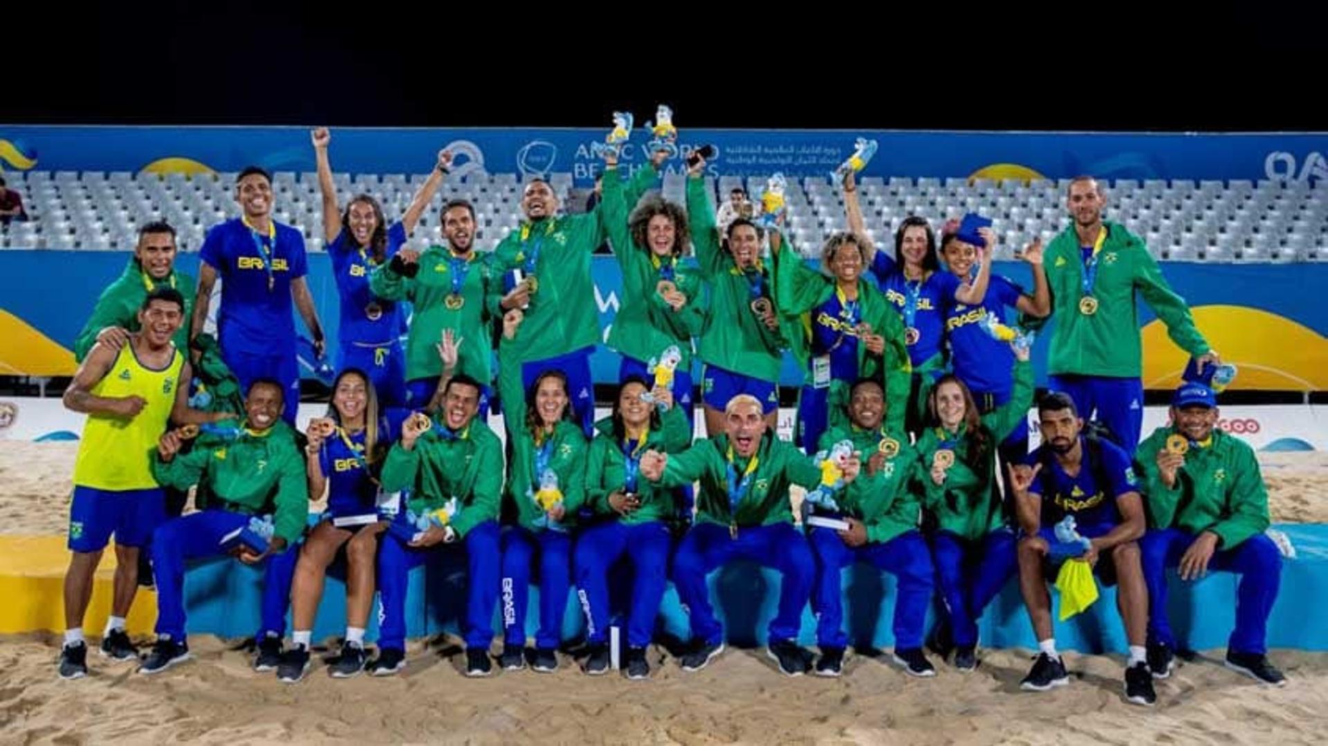 Com 12 pódios, Time Brasil encerra os Jogos Mundiais de Praia como líder no número total de medalhas