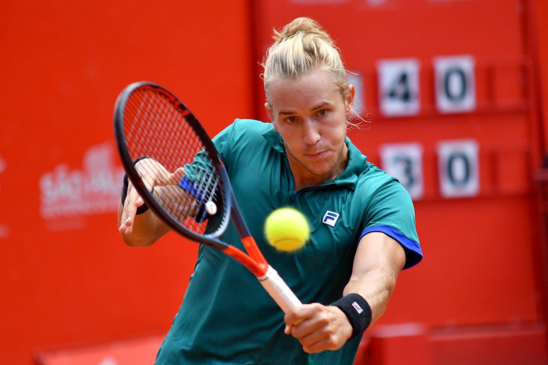 Rafael Matos em disputa do Challenger SP