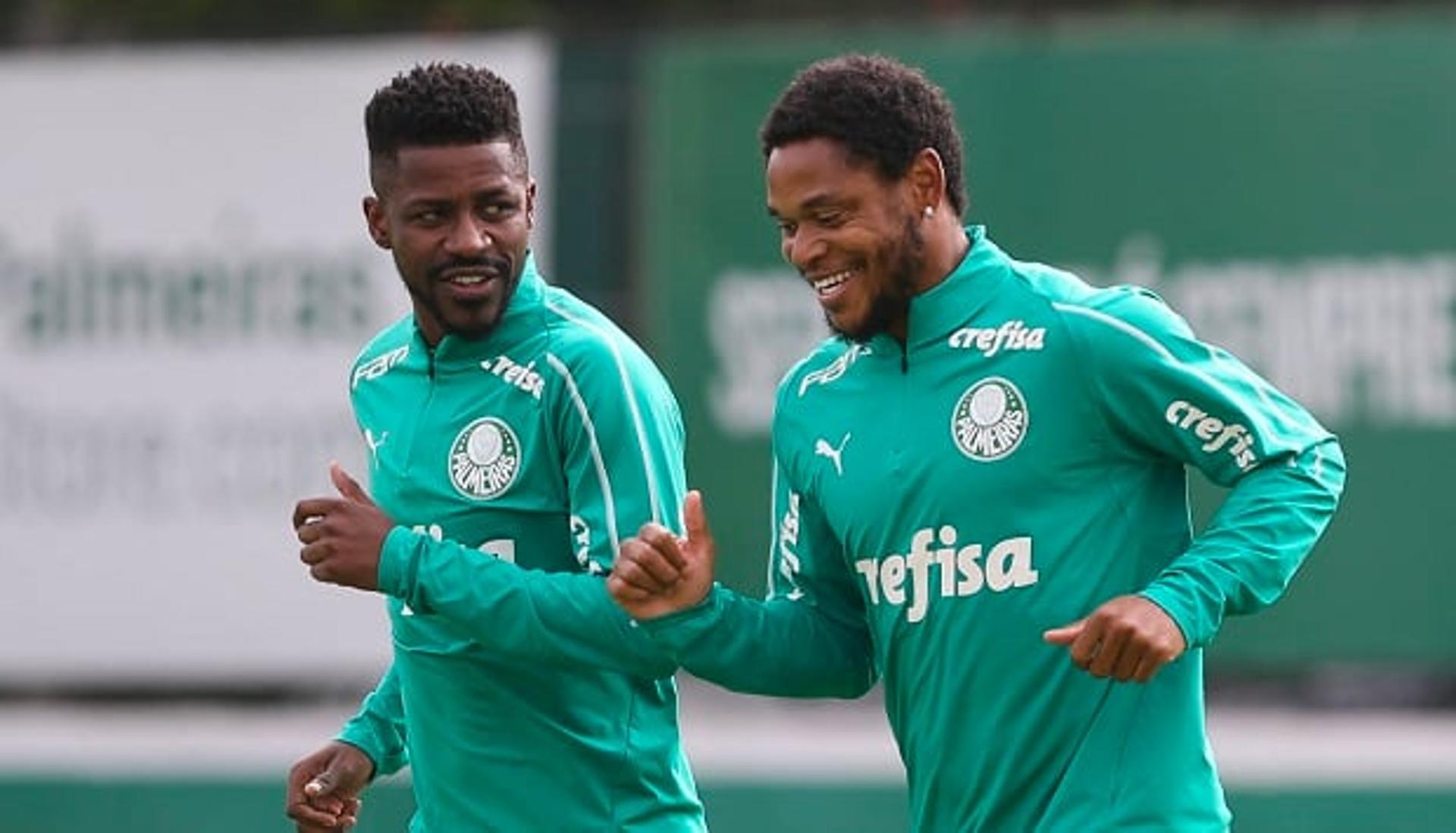 Ramires e Luiz Adriano