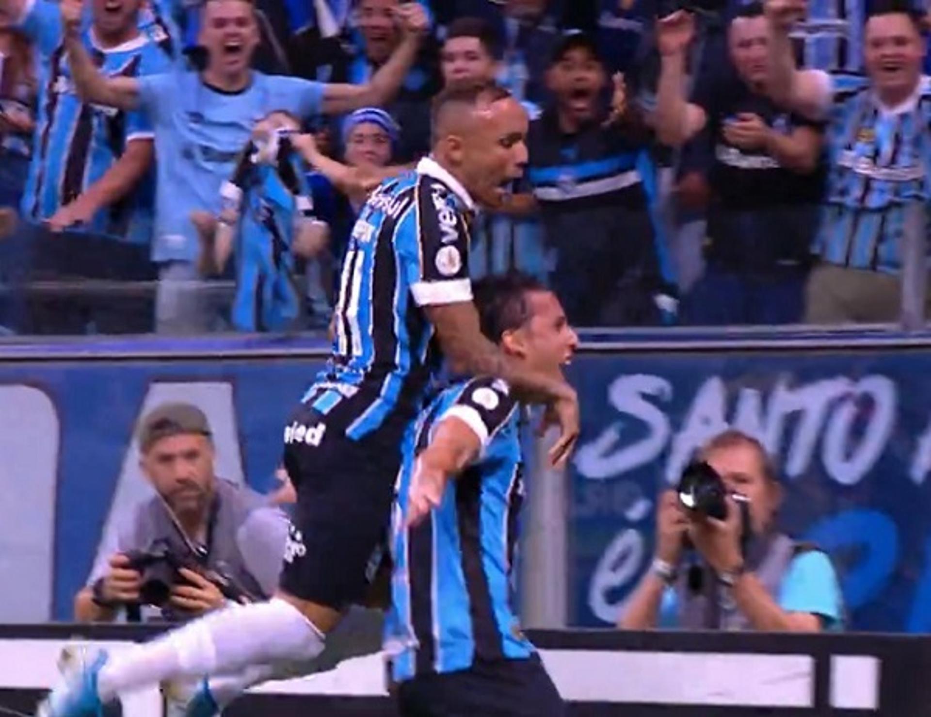 Grêmio x Internacional - comemoração de gol