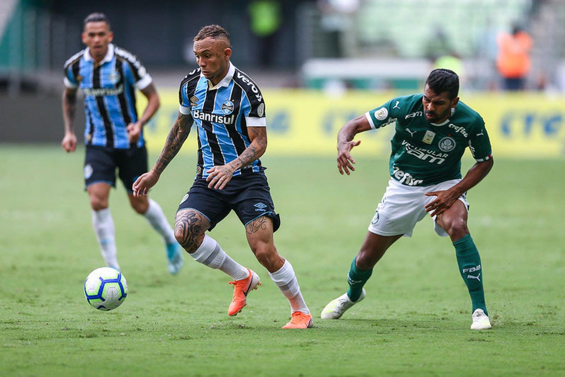 Palmeiras x Grêmio - Disputa