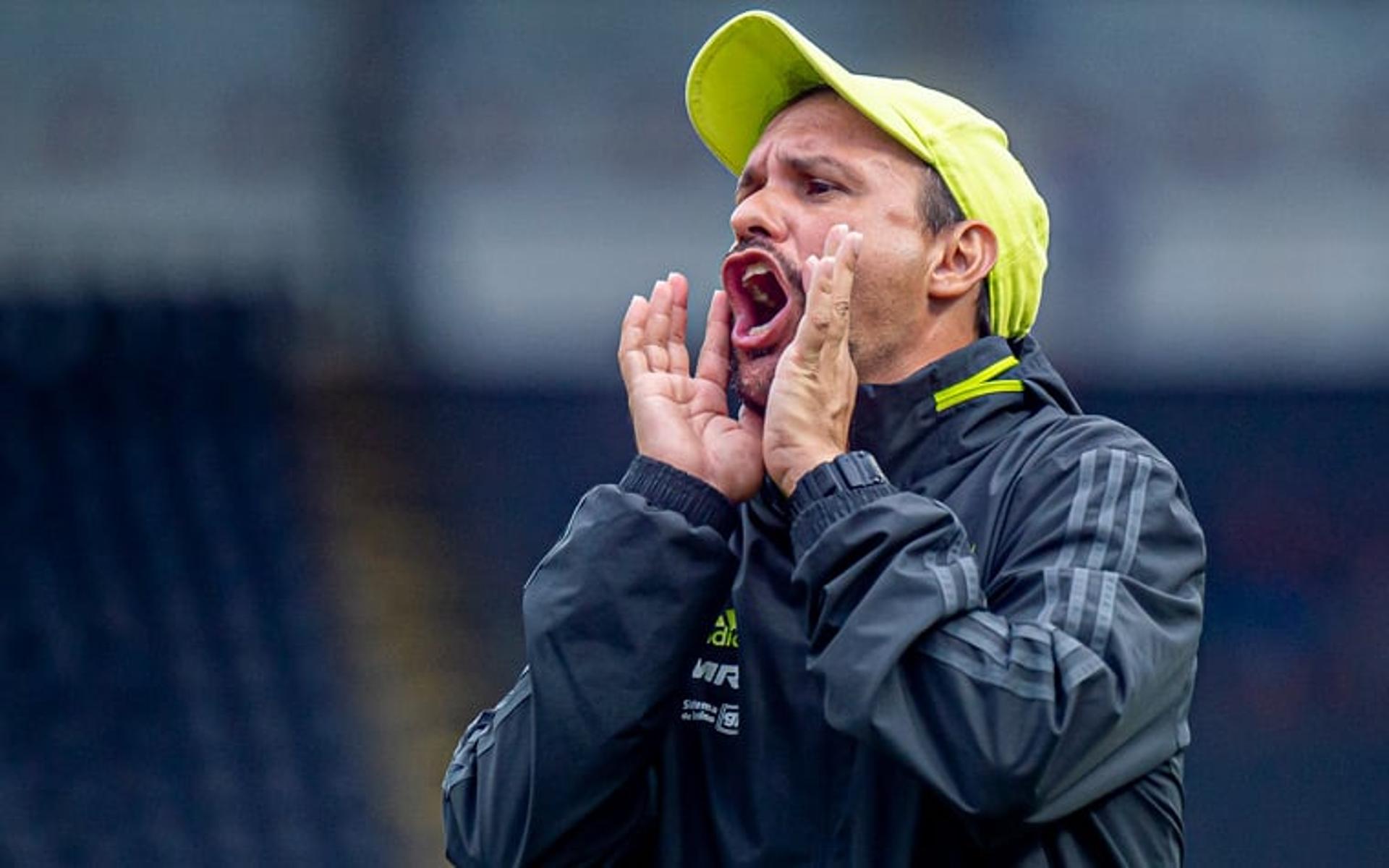 Maurício Souza - Técnico do Flamengo (Sub-20)