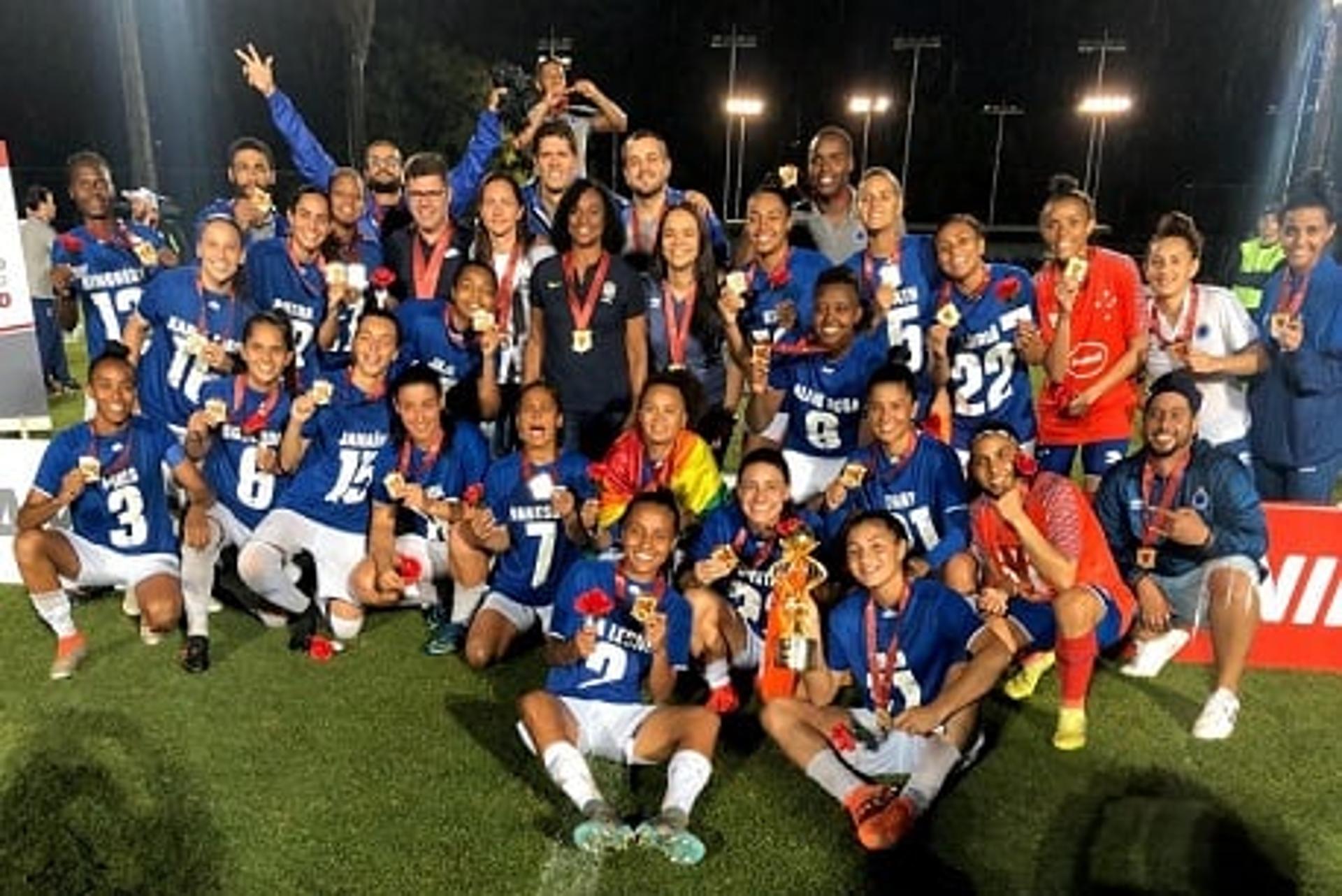 O time celeste foi campeão invicto na primeira vez que disputa o Mineiro Feminino