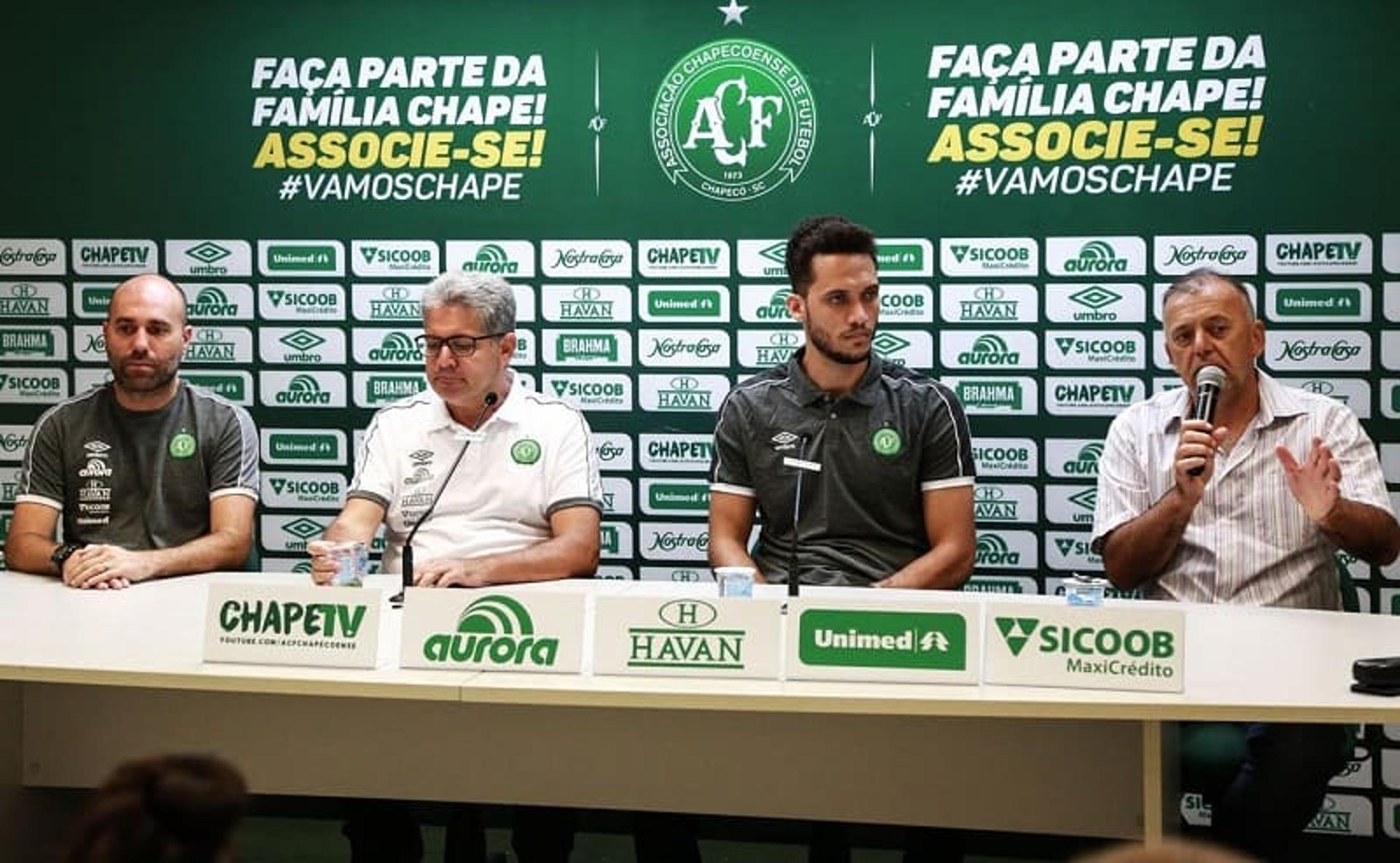 Diretoria da Chapecoense (esq. a dir.): Michel Gazola, Mano Dal Piva, Neto e Paulo Magro