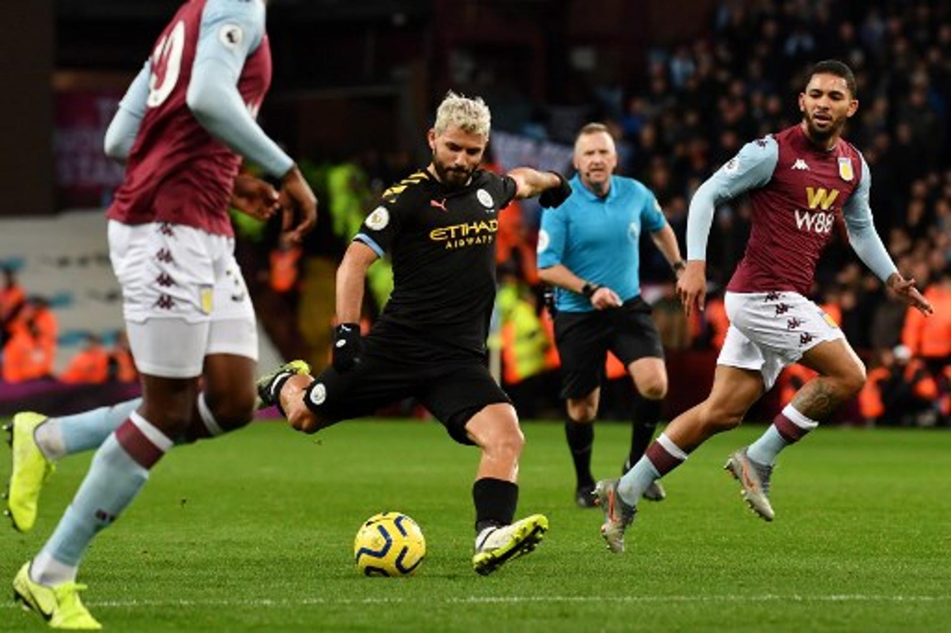 Aston Villa x Manchester City  Aguero