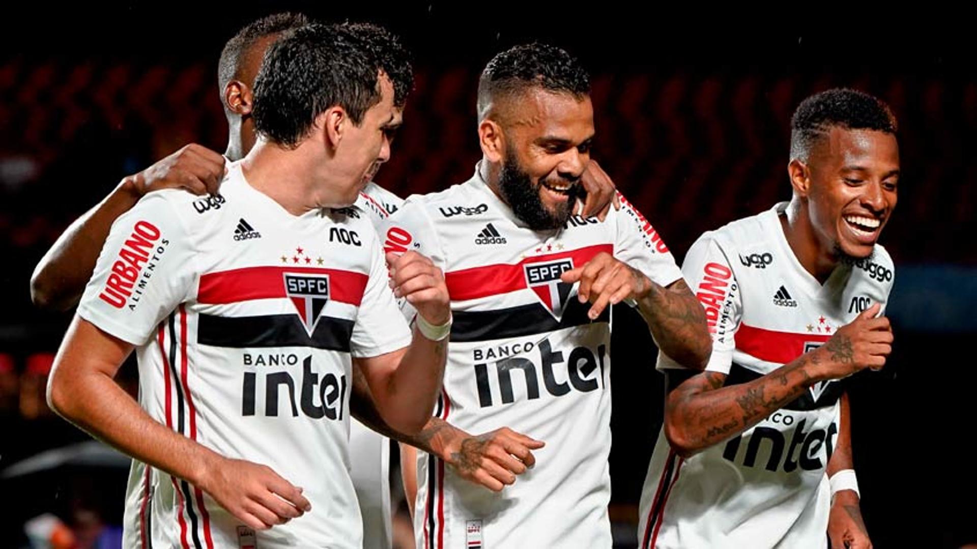 São Paulo 2 x 0 Água Santa