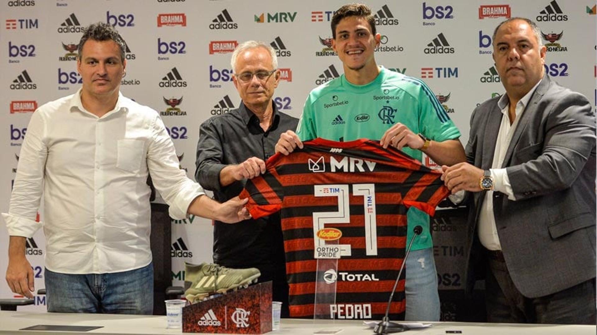 Apresentação Pedro flamengo