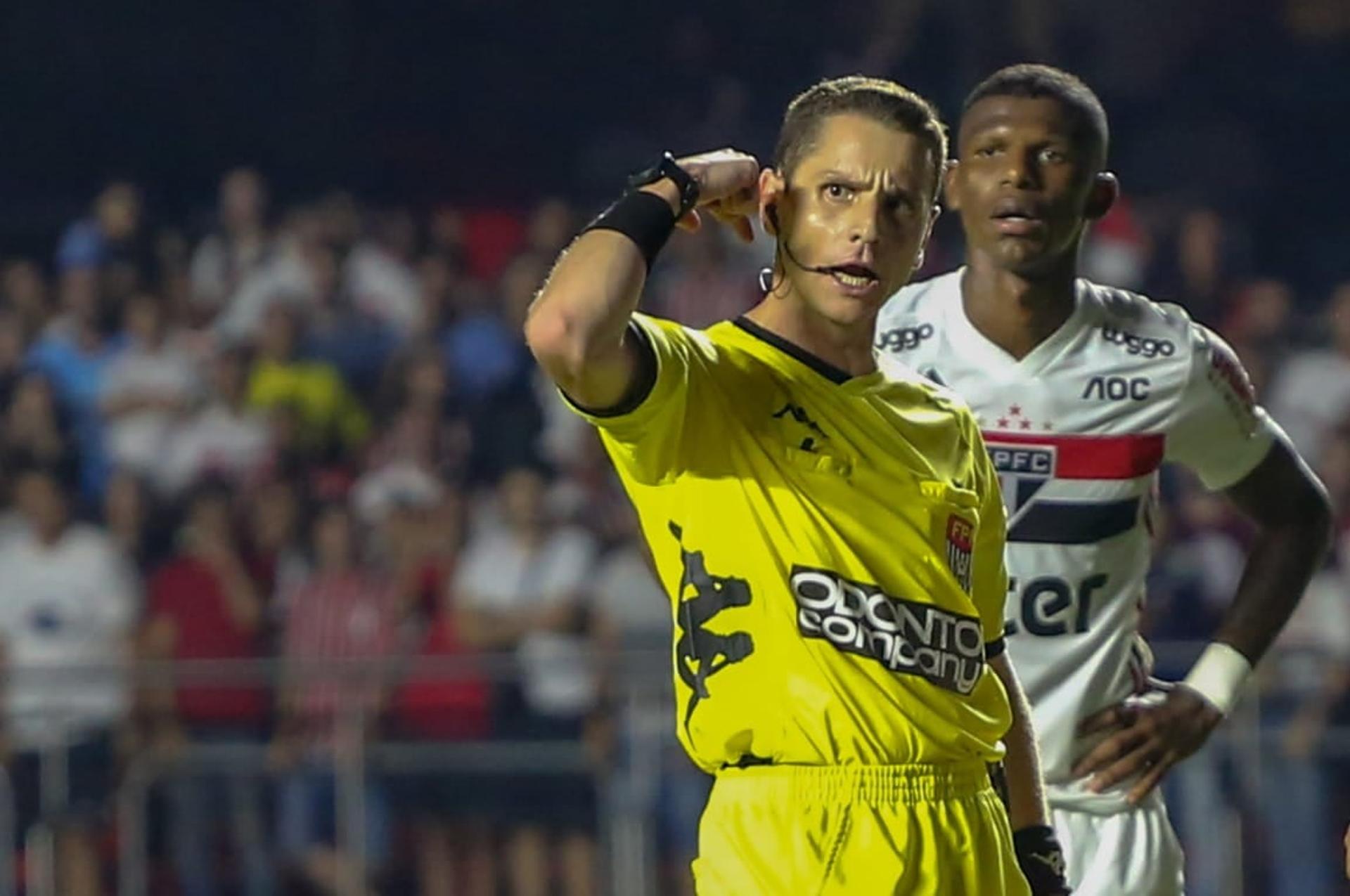 Corinthians x São Paulo - arbitragem