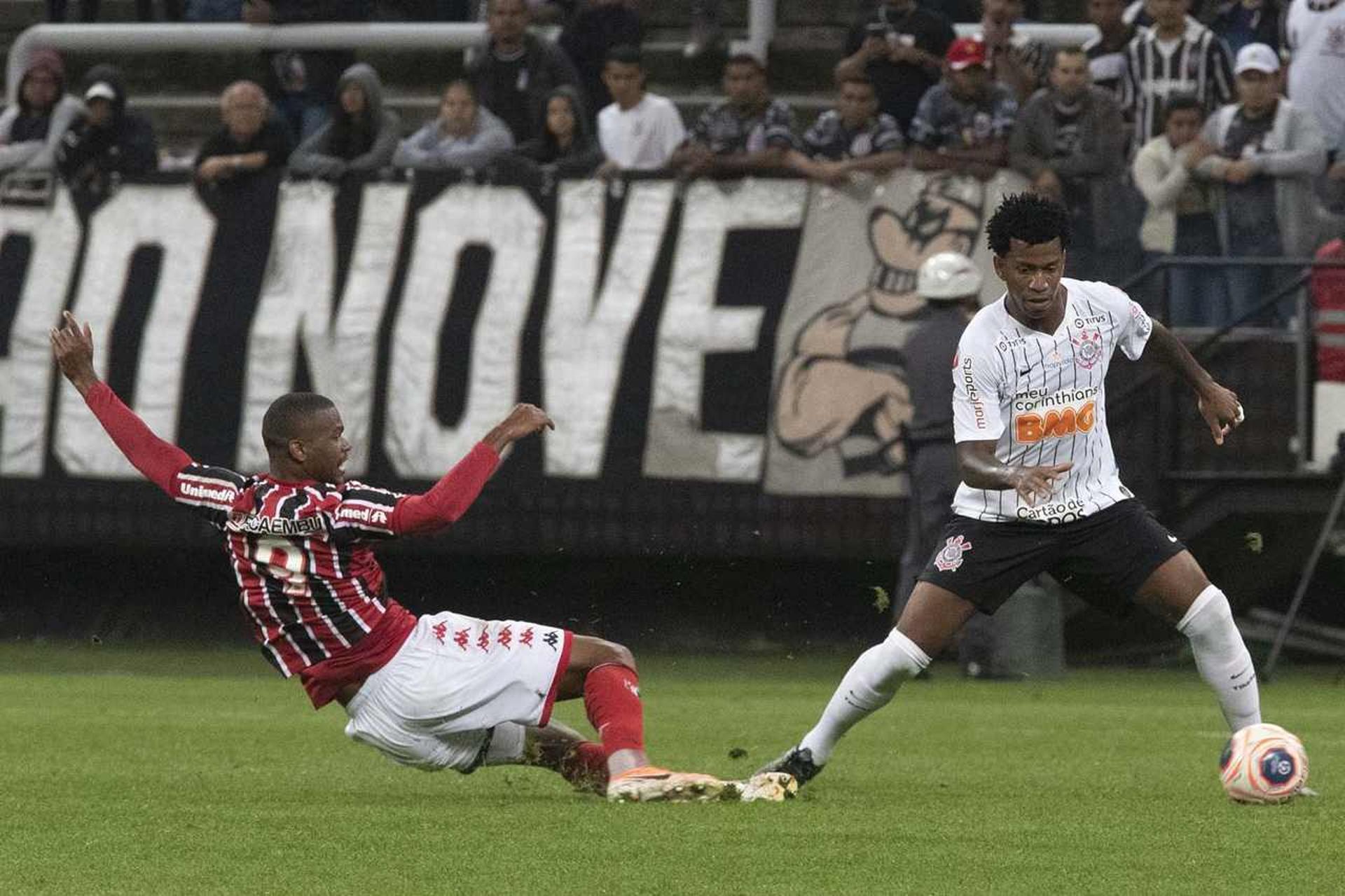 Gil retornou ao Corinthians no segundo semestre do ano passado e tem sido peça intocável no clube do Parque São Jorge