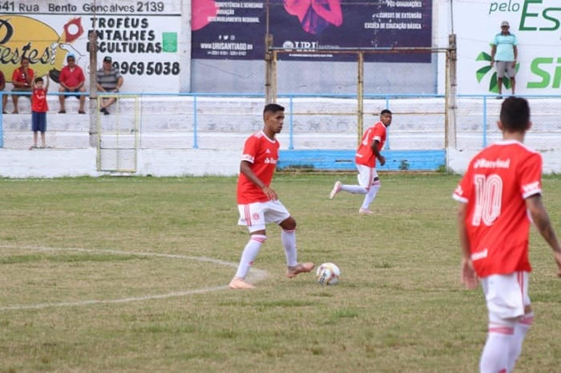 Carlos Mesaque - Internacional