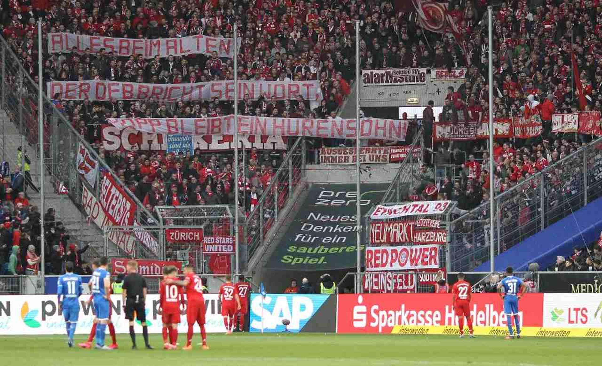 Bayern x hoffenheim - Protestos