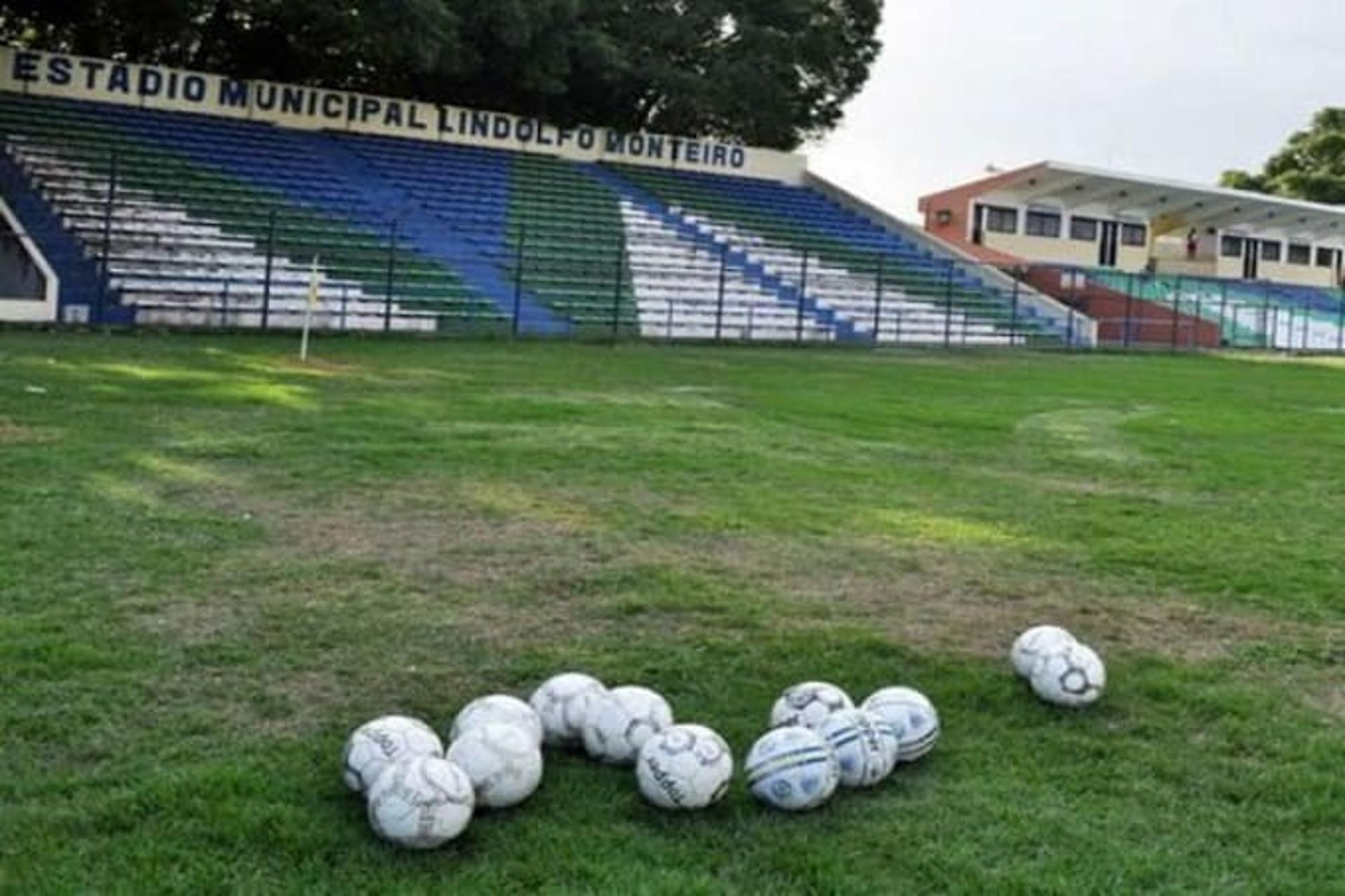 Estádio Lindolfo Monteiro, o Lindolfinho