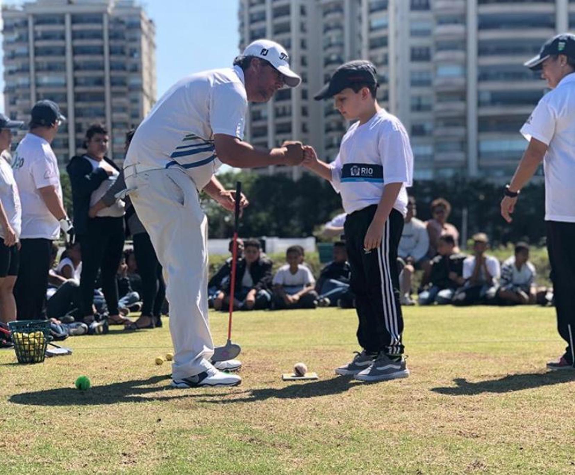 Projeto com estudantes no Campo Olímpico de Golfe