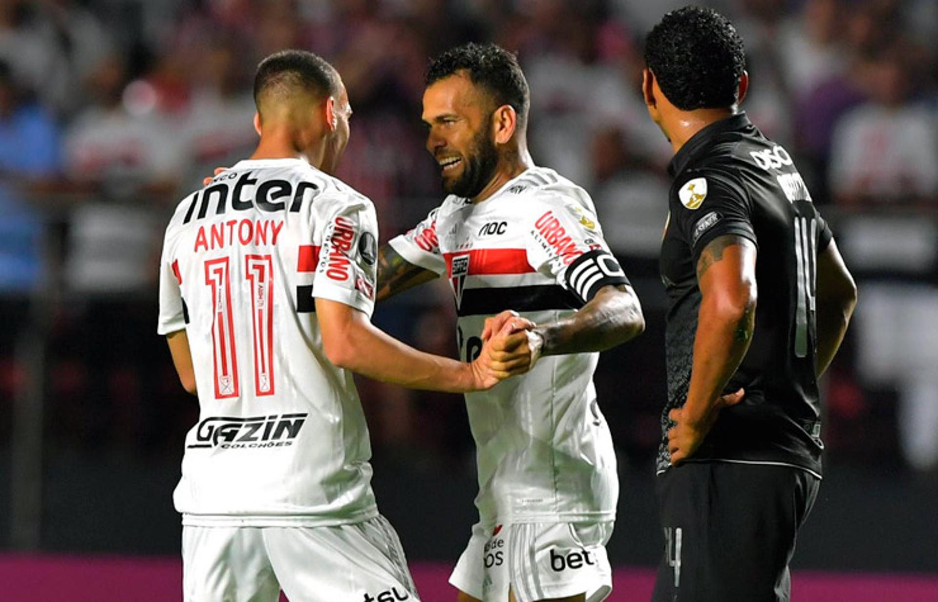 São Paulo x LDU - Comemoração