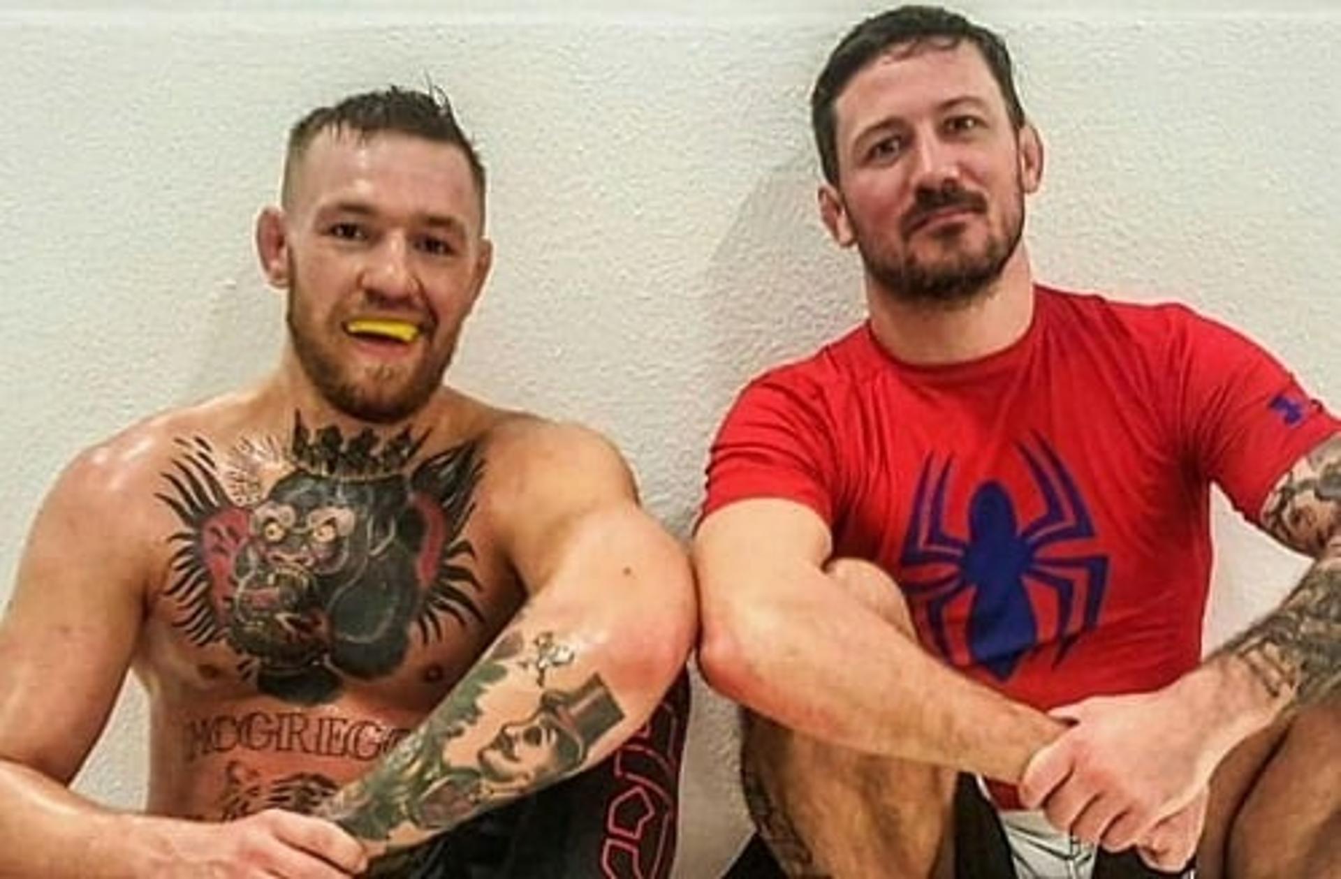 Treinador do irlandês, Kavanagh disse que não há chances de McGregor lutar o UFC 249 dia 18 de abril (Foto: Reprodução/Instagram)