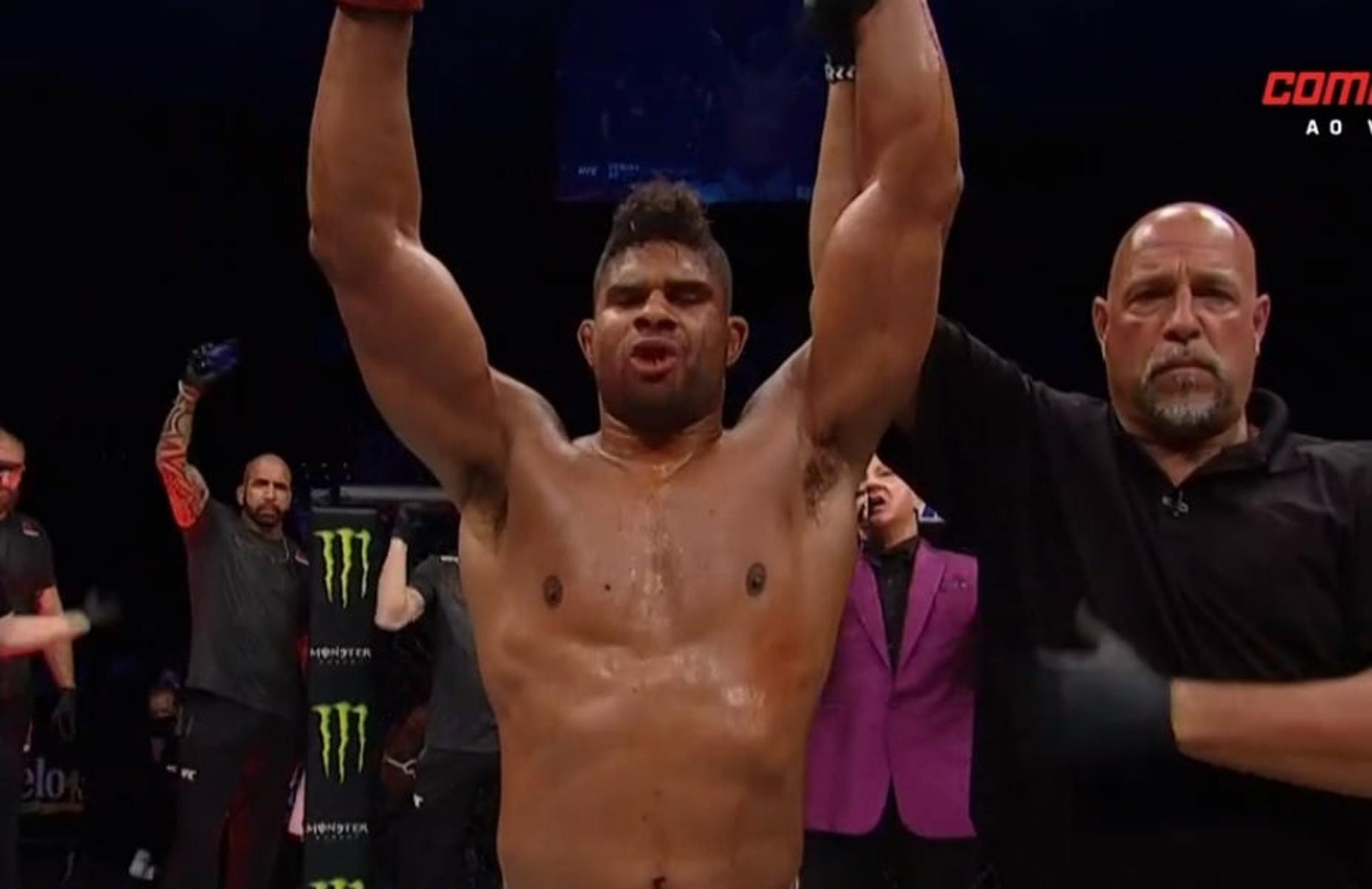 Com uma virada incrível, Overeem derrotou Harris por nocaute técnico na luta principal (Foto: Reprodução)