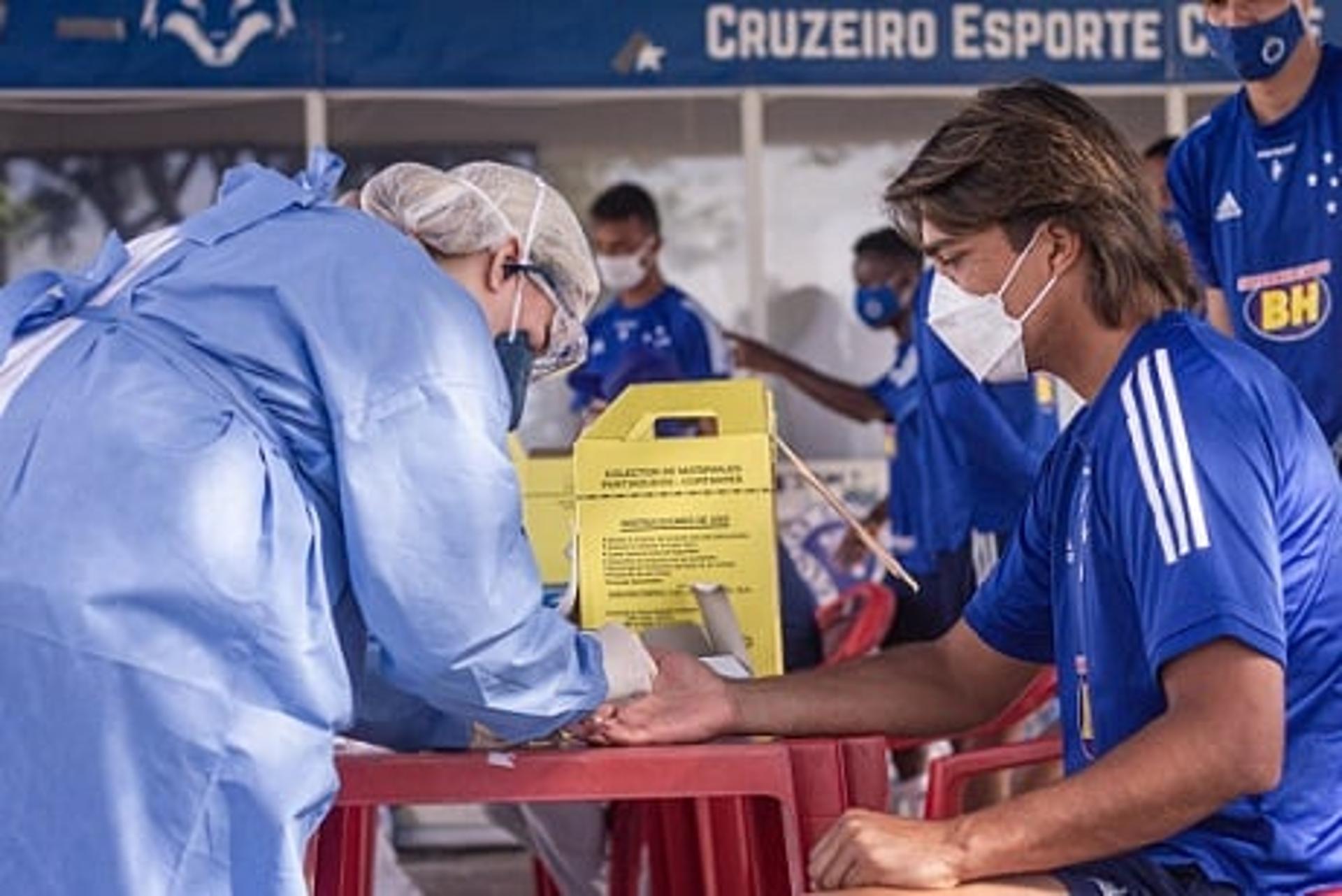 A Raposa fez outra bateria de exames no elenco, comissão técnica  e funcionários da Toca da Raposa II