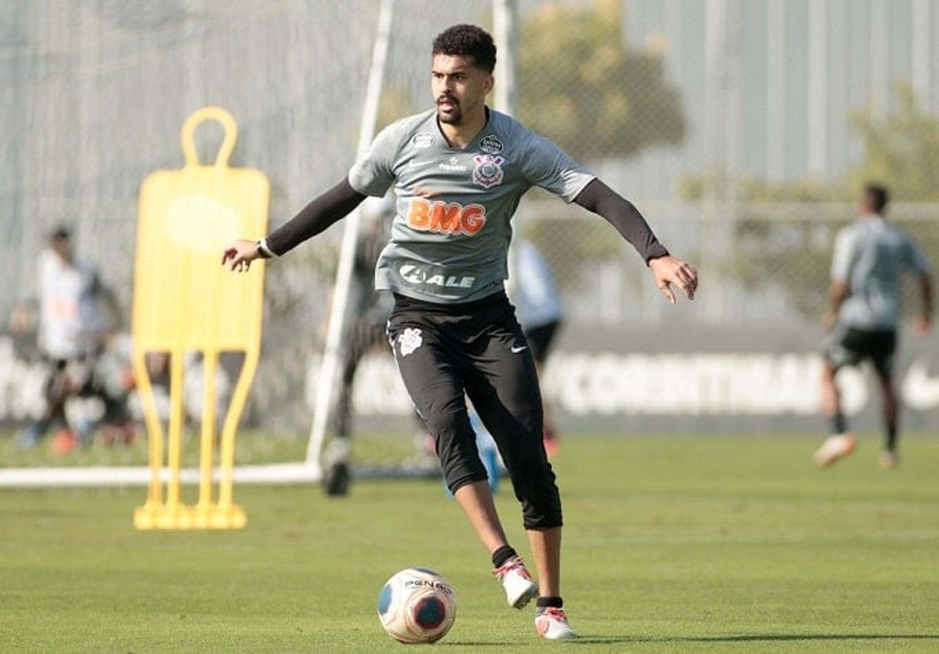 Léo Santos - Treino Corinthians