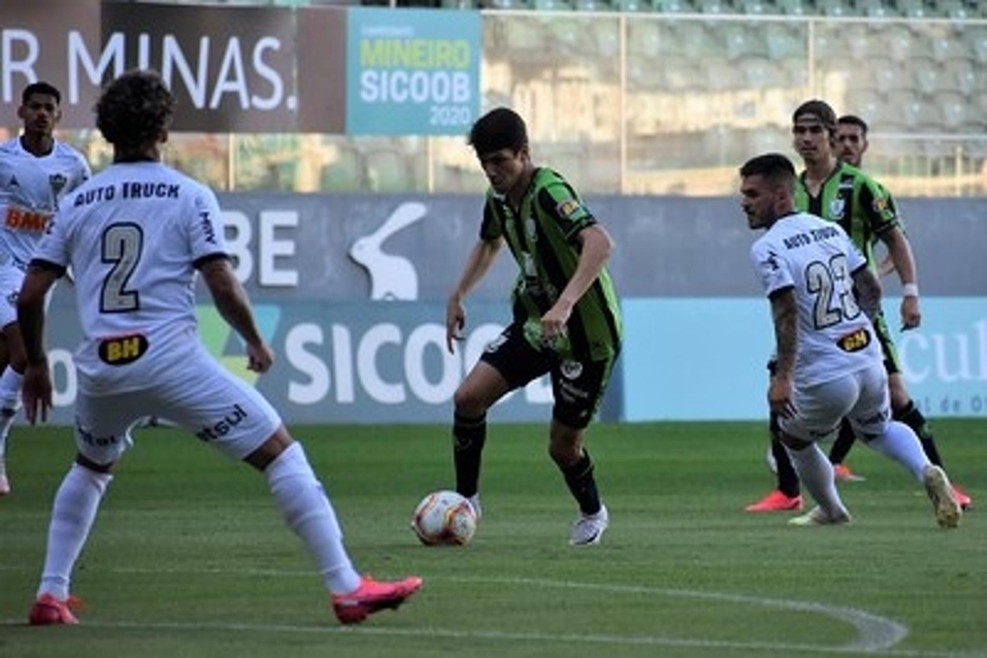 O clássico mineiro foi equilibrado, com chances para ambos os lados