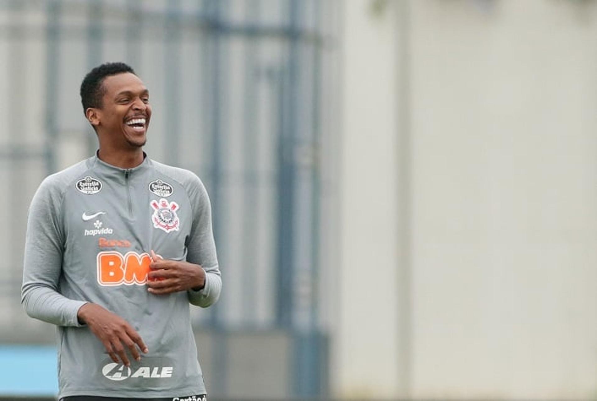 Jô - Treino Corinthians