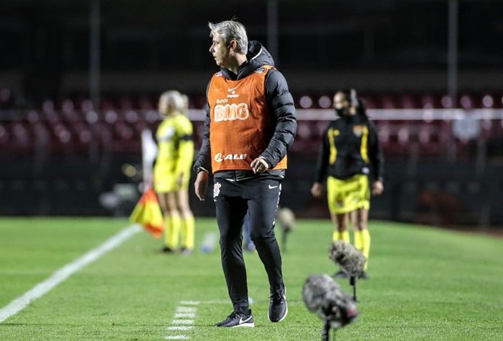 Tiago Nunes - Red Bull Bragantino x Corinthians