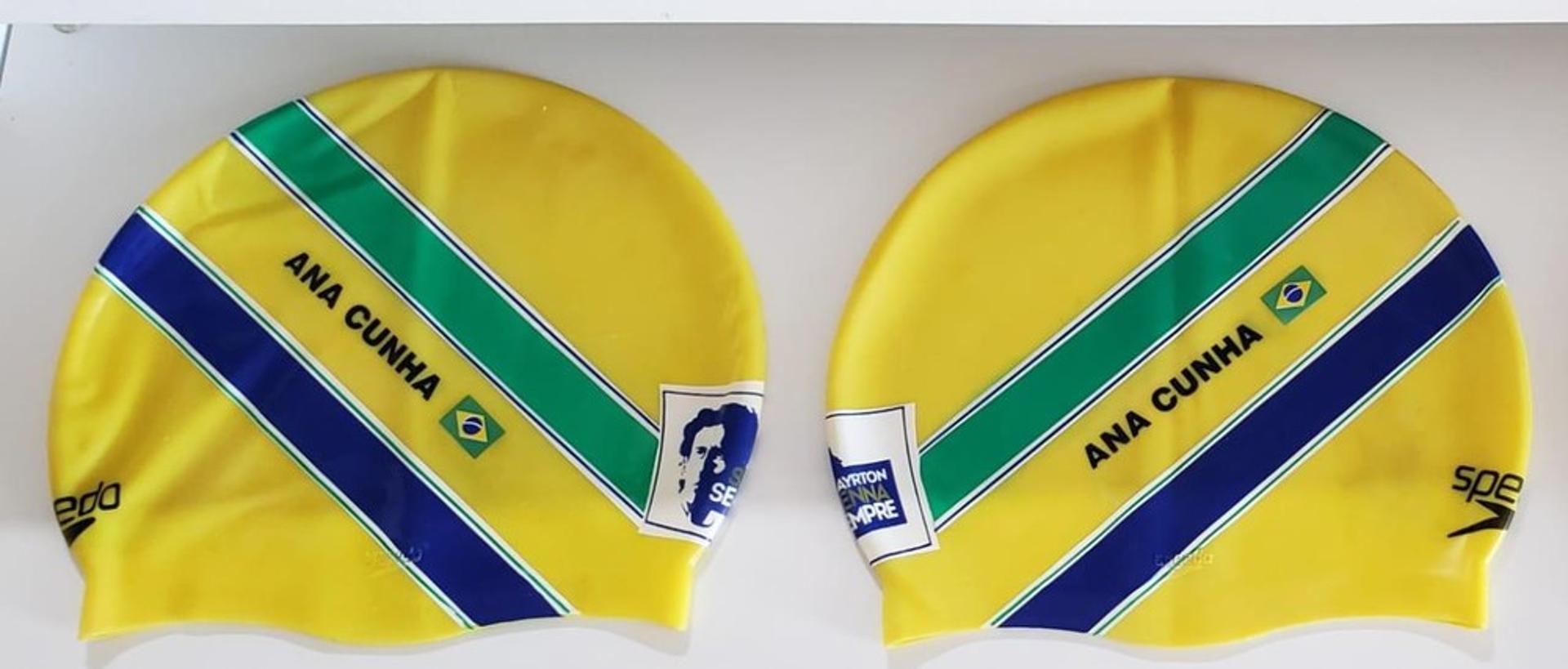 Touca especial de Ana Marcela Cunha homenageia Ayrton Senna (Foto: Divulgação)