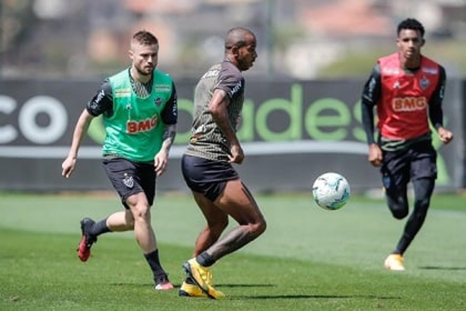 Mesmo não estando 100% em forma, Sampaoli pode utilizar Sasha contra o Internacional