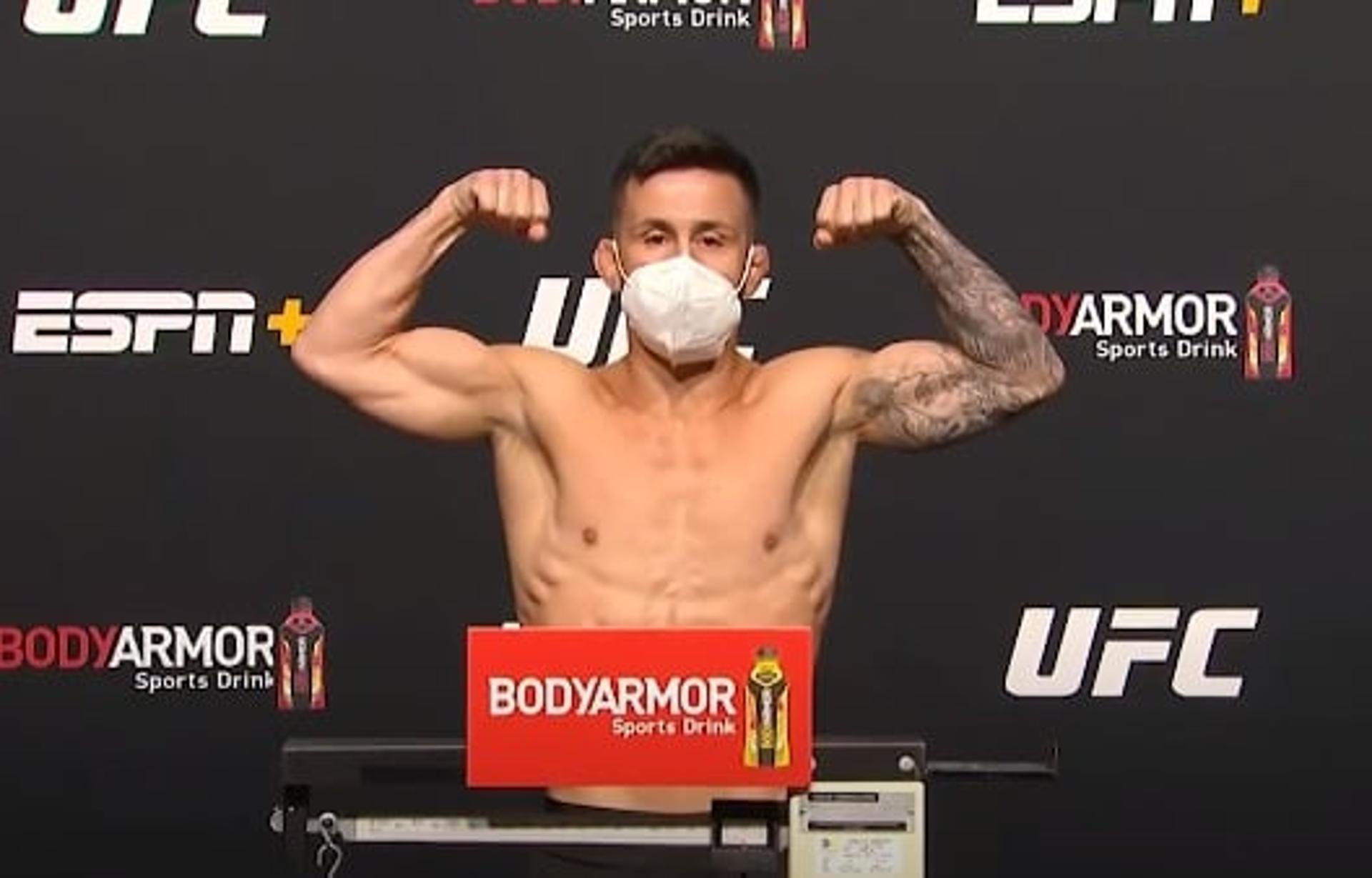 Pedro Munhoz é o favorito para o duelo contra Frankie Edgar (Foto: Reprodução/YouTube/UFC)