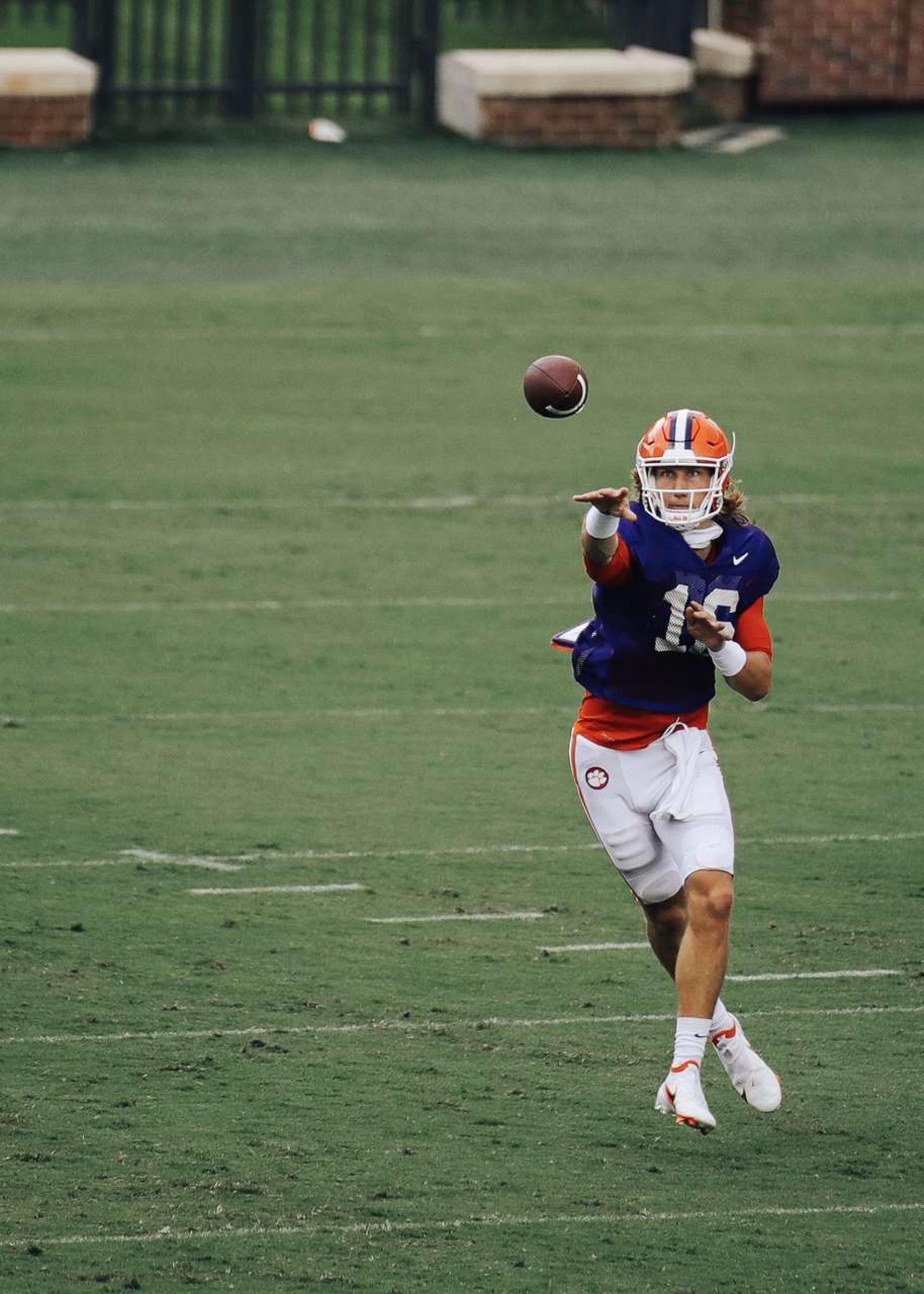 Trevor Lawrence quarterback de Clemson