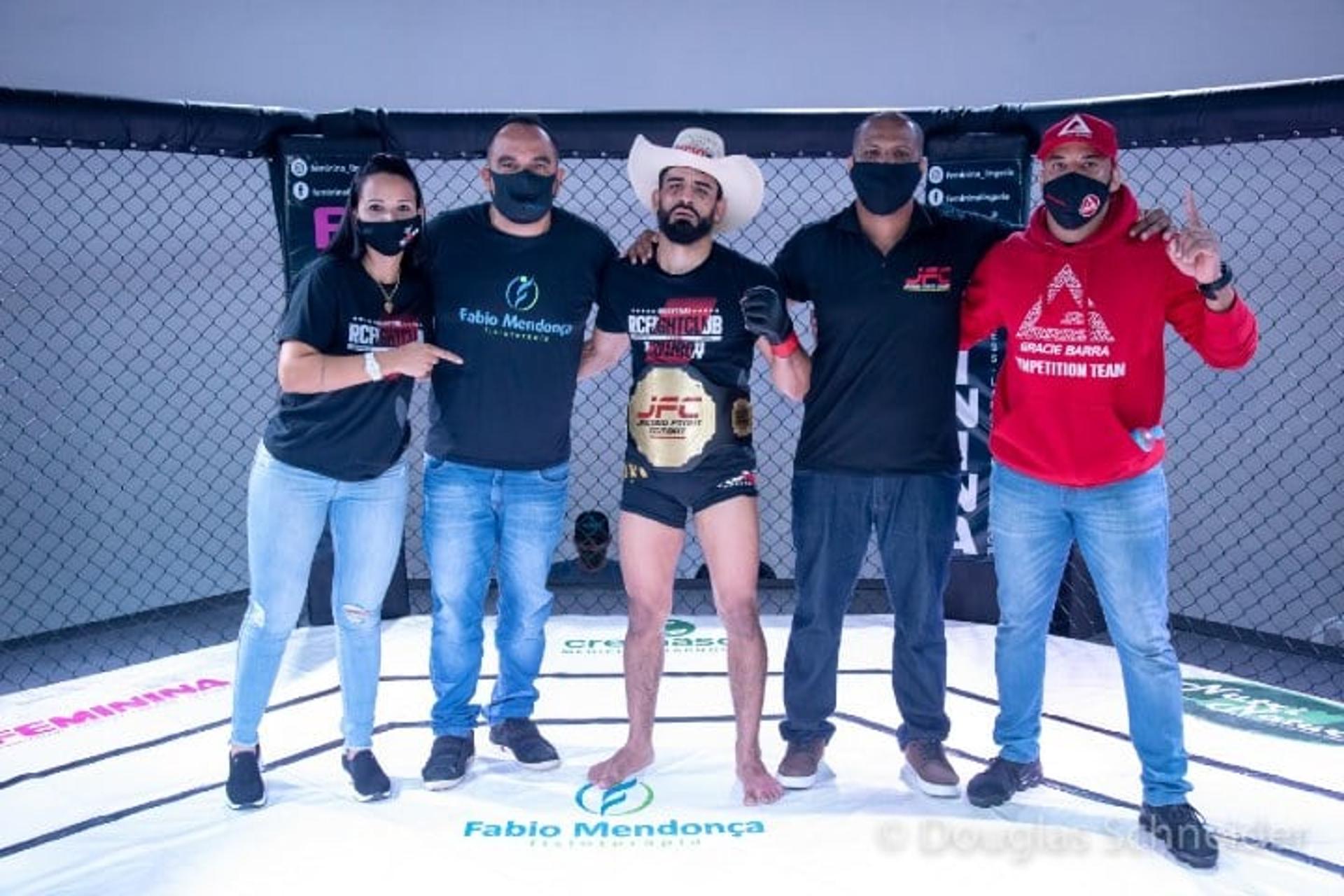 Henrique Madureira e Rafael Cowboy faturam o título em evento realizado no Rio de Janeiro (Foto: Douglas Schneider)